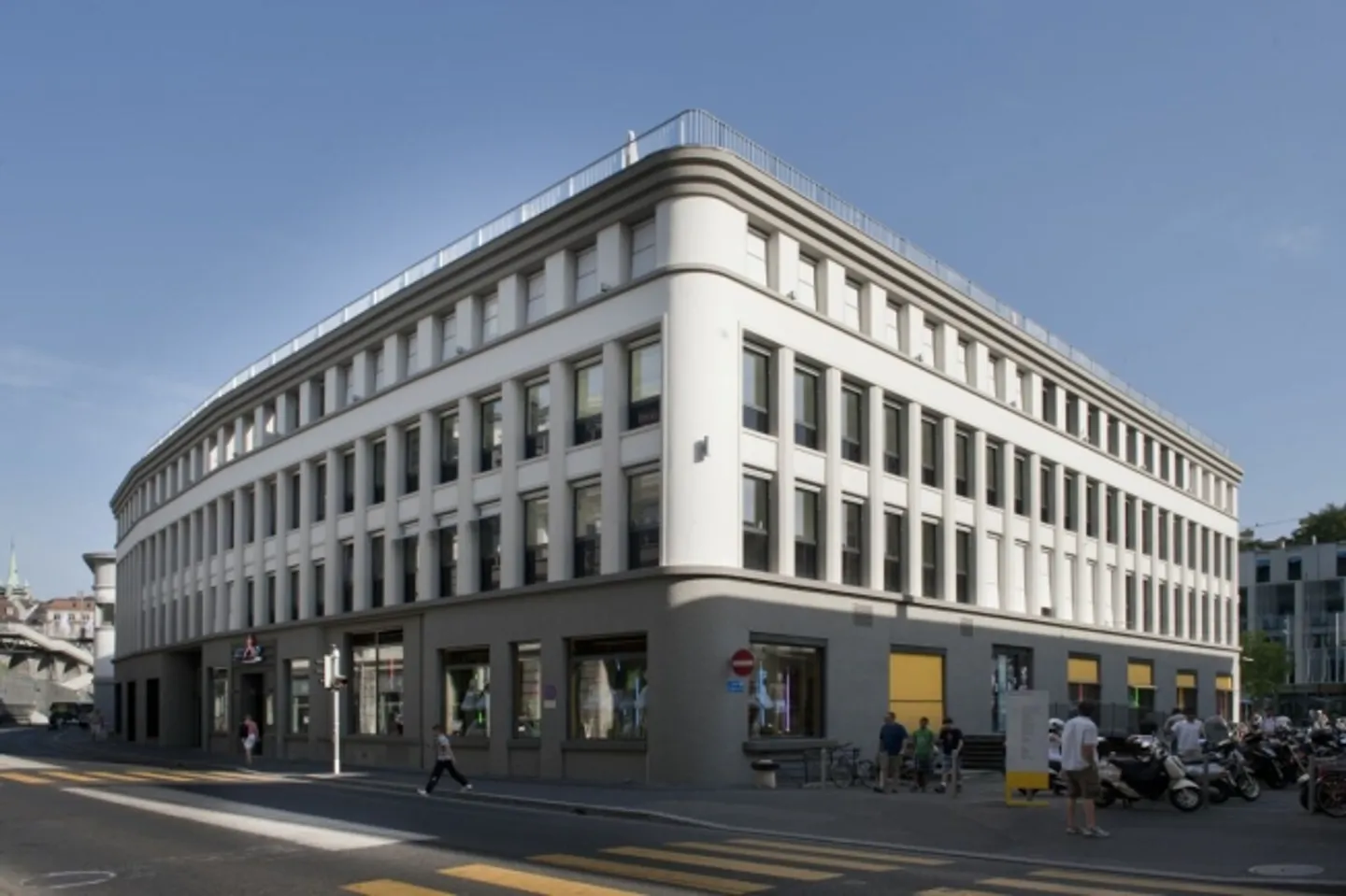 630 m² Semi-Furnished Offices, Quartier du Flon - Photo 13 of 13