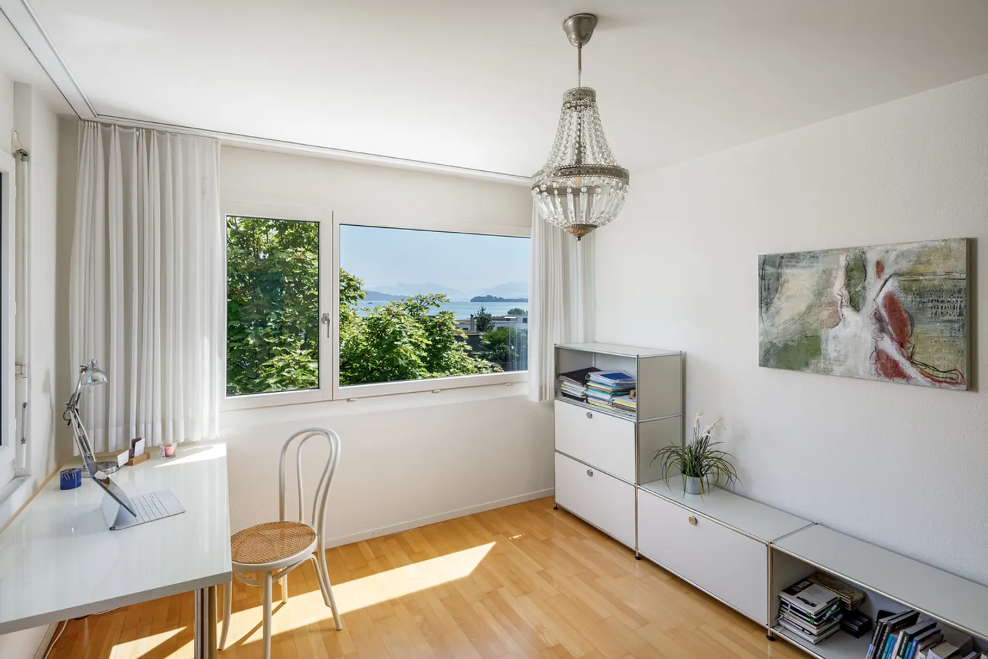 Row house for sale - Photo 3 of 4