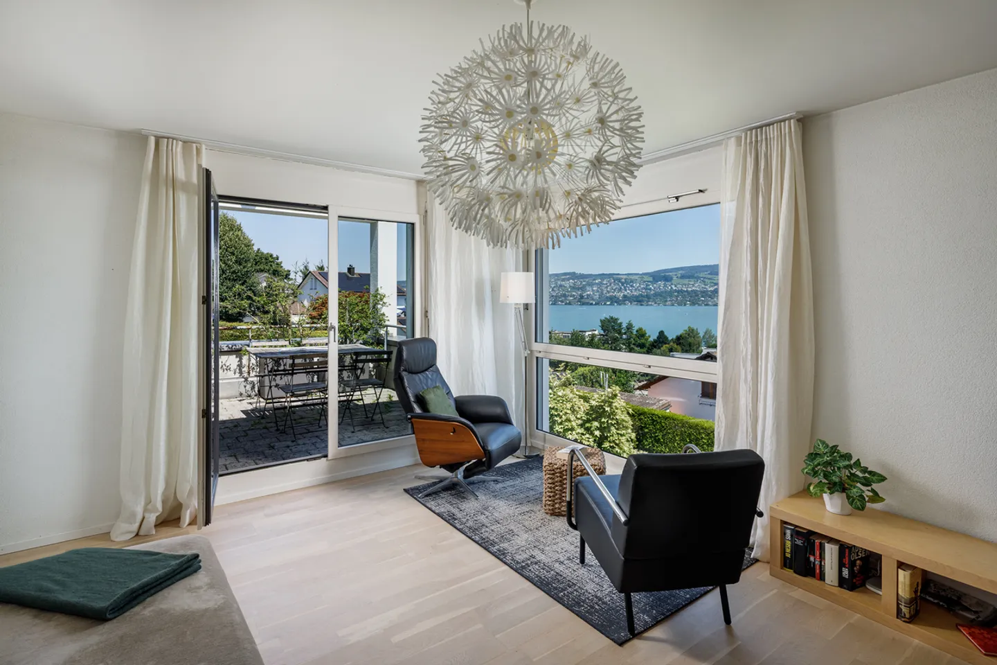 Row house for sale - Photo 4 of 4