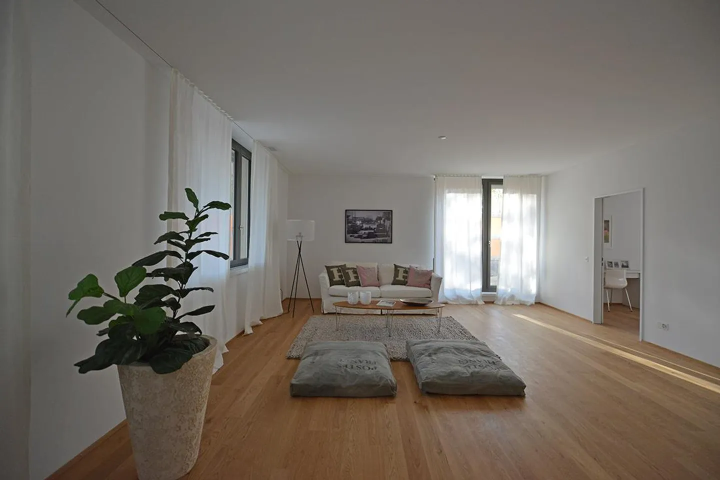 Topmoderne Wohnung an zentraler Lage unweit vom Bahnhof Stettbach - Foto 4 von 8