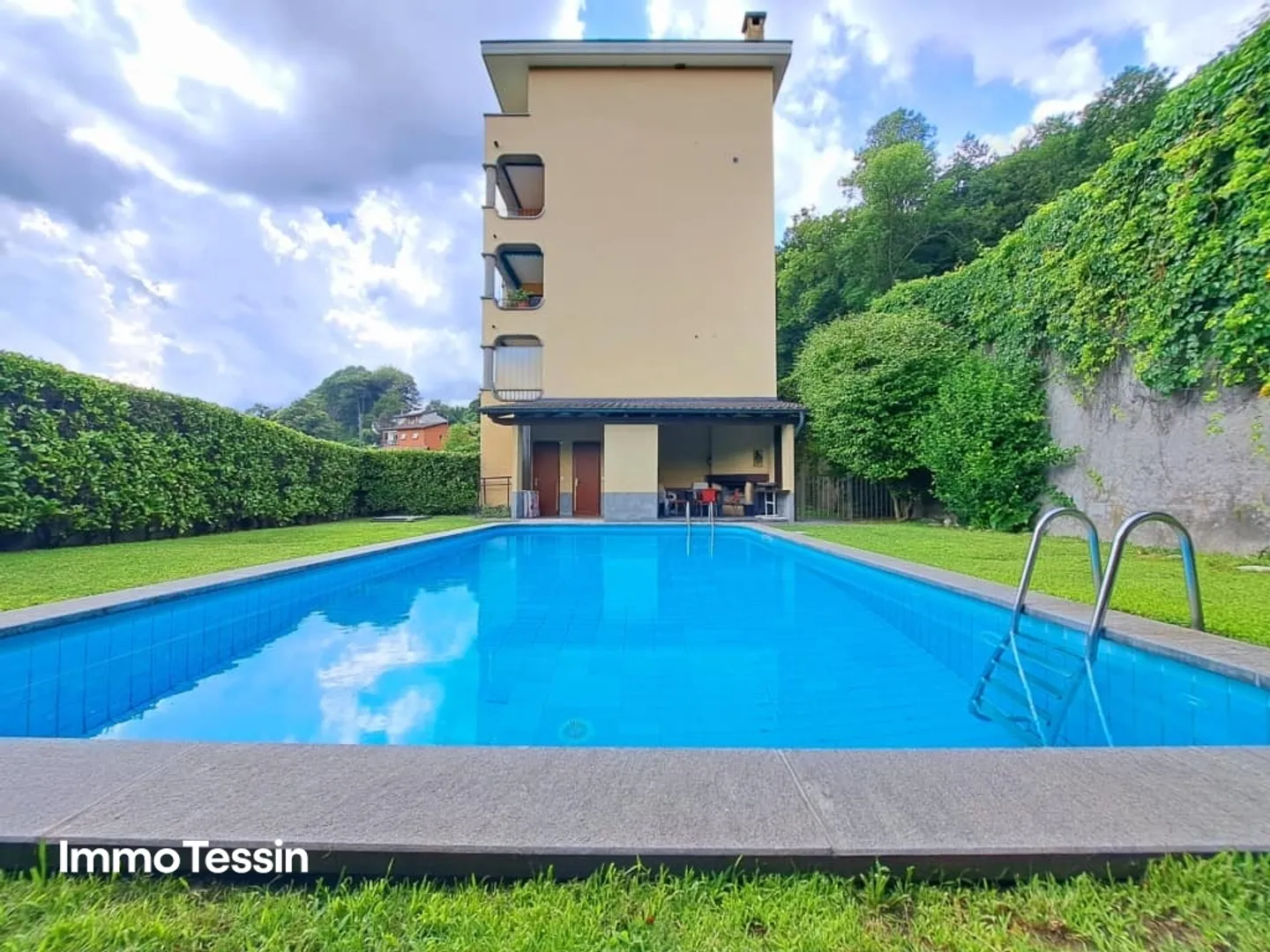 DEUXIÈME MAISON - Détendez-vous avec piscine et vue sur le San Salvatore - Photo 5 sur 13