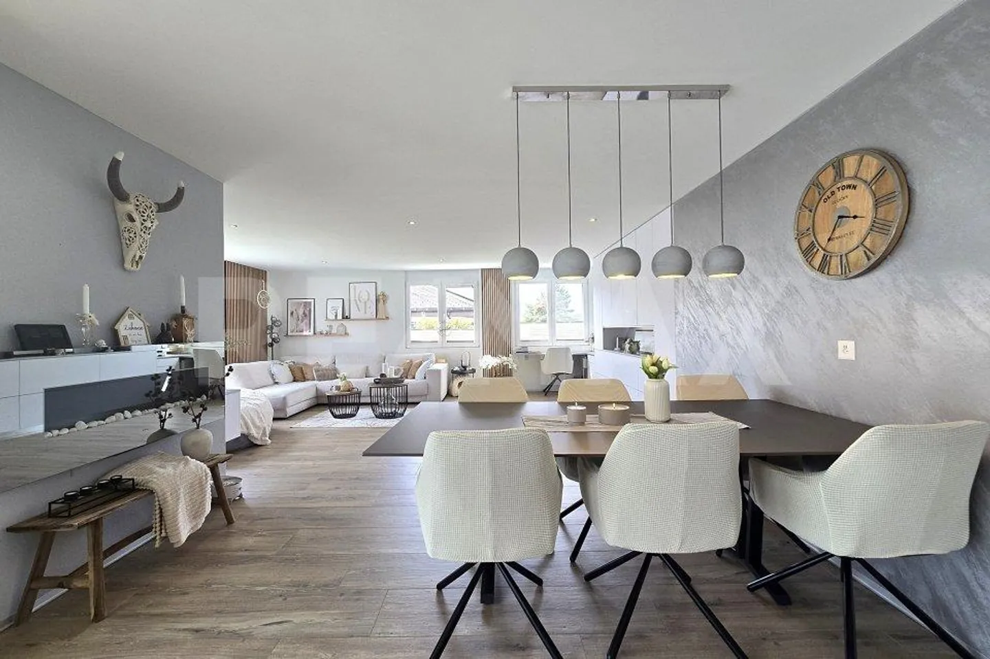 4½-Room Apartment - Smart Home with Style and Comfort - Photo 2 of 13