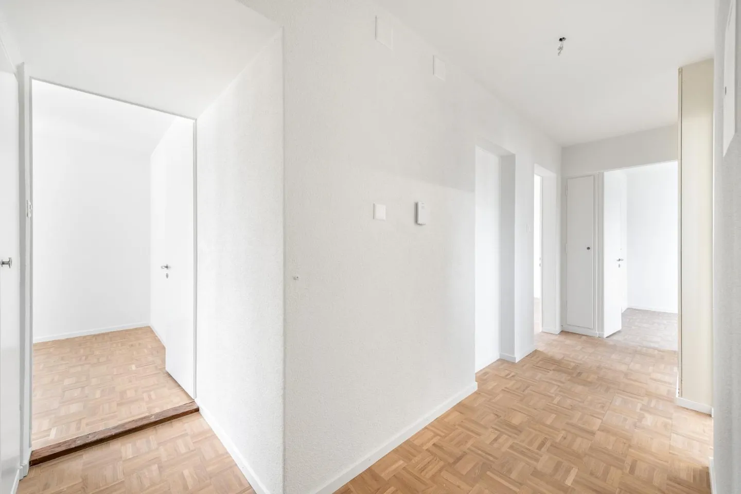 Recentemente ristrutturato - Centrale - Moderno - La tua nuova casa? - Foto 3 di 13