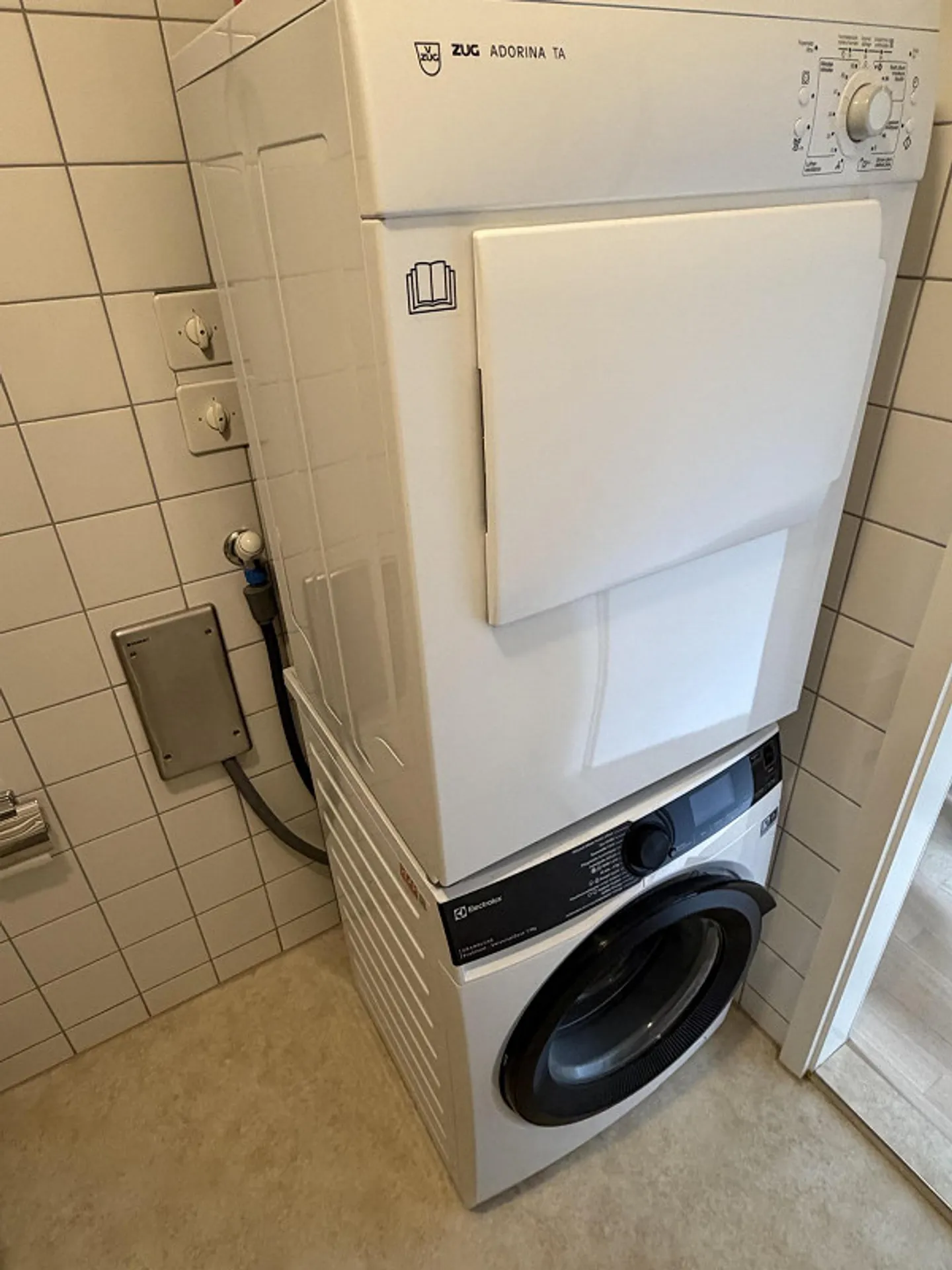 Looking for a new tenant for a 2 ½ room apartment directly in downtown Baden - Photo 8 of 8
