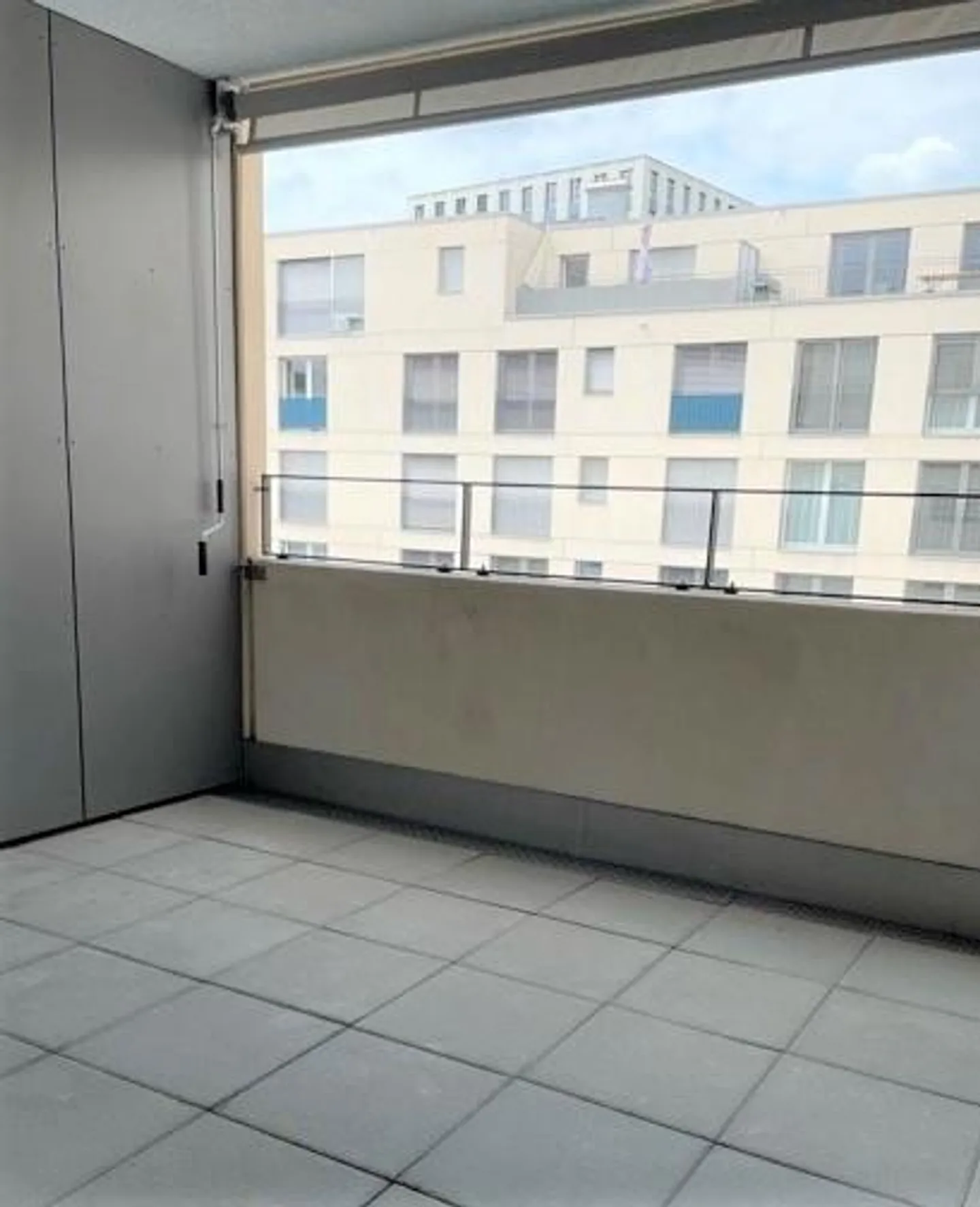 Appartamento moderno 3.5 locali in posizione centrale - Foto 9 di 12