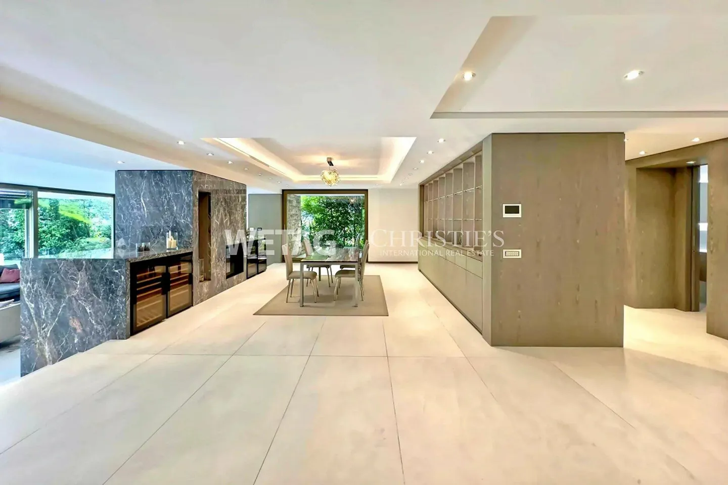 Lugano-Magliaso: magnificent villa with indoor pool, directly on Lake Lugano - Photo 4 of 13