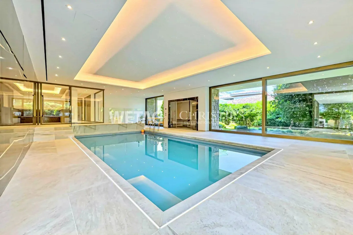 Lugano-Magliaso: magnificent villa with indoor pool, directly on Lake Lugano - Photo 5 of 13