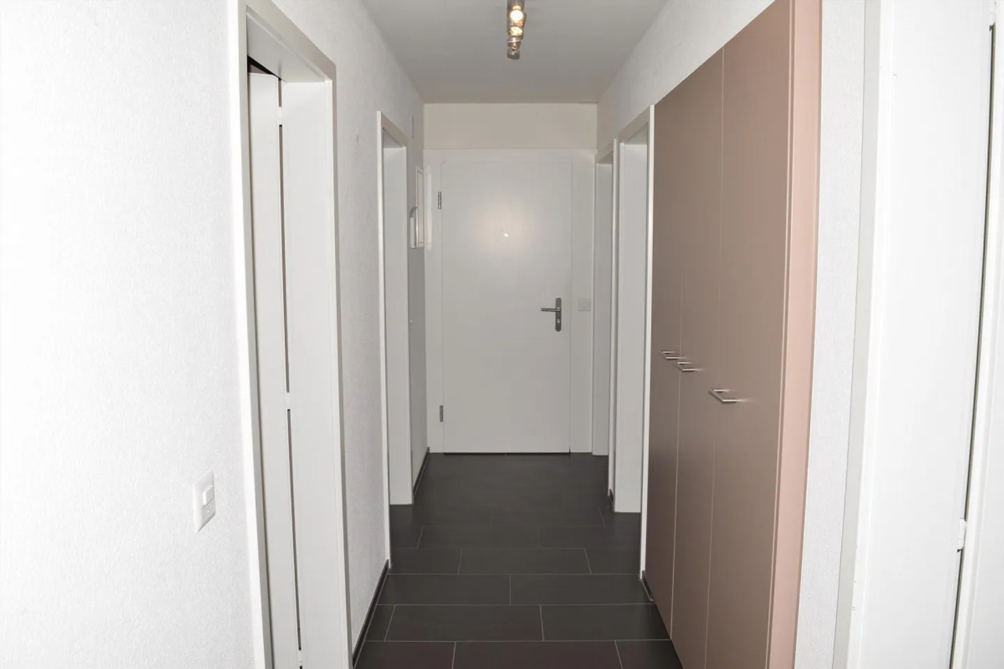 Bel appartement de 4 pièces à Konolfingen - Photo 5 sur 6