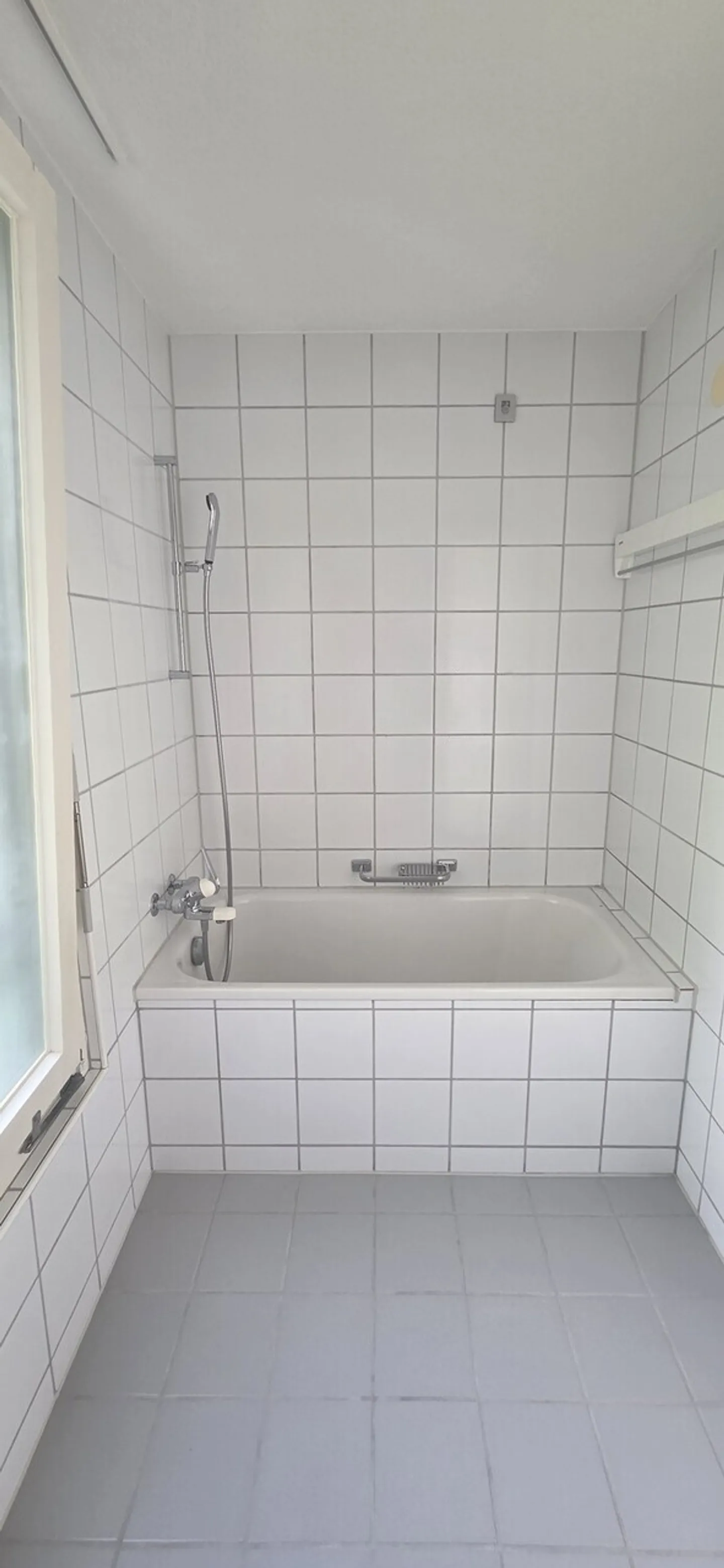 2 Room Apartment Ground Floor - temporary until 30.09.2027 - Photo 3 of 9