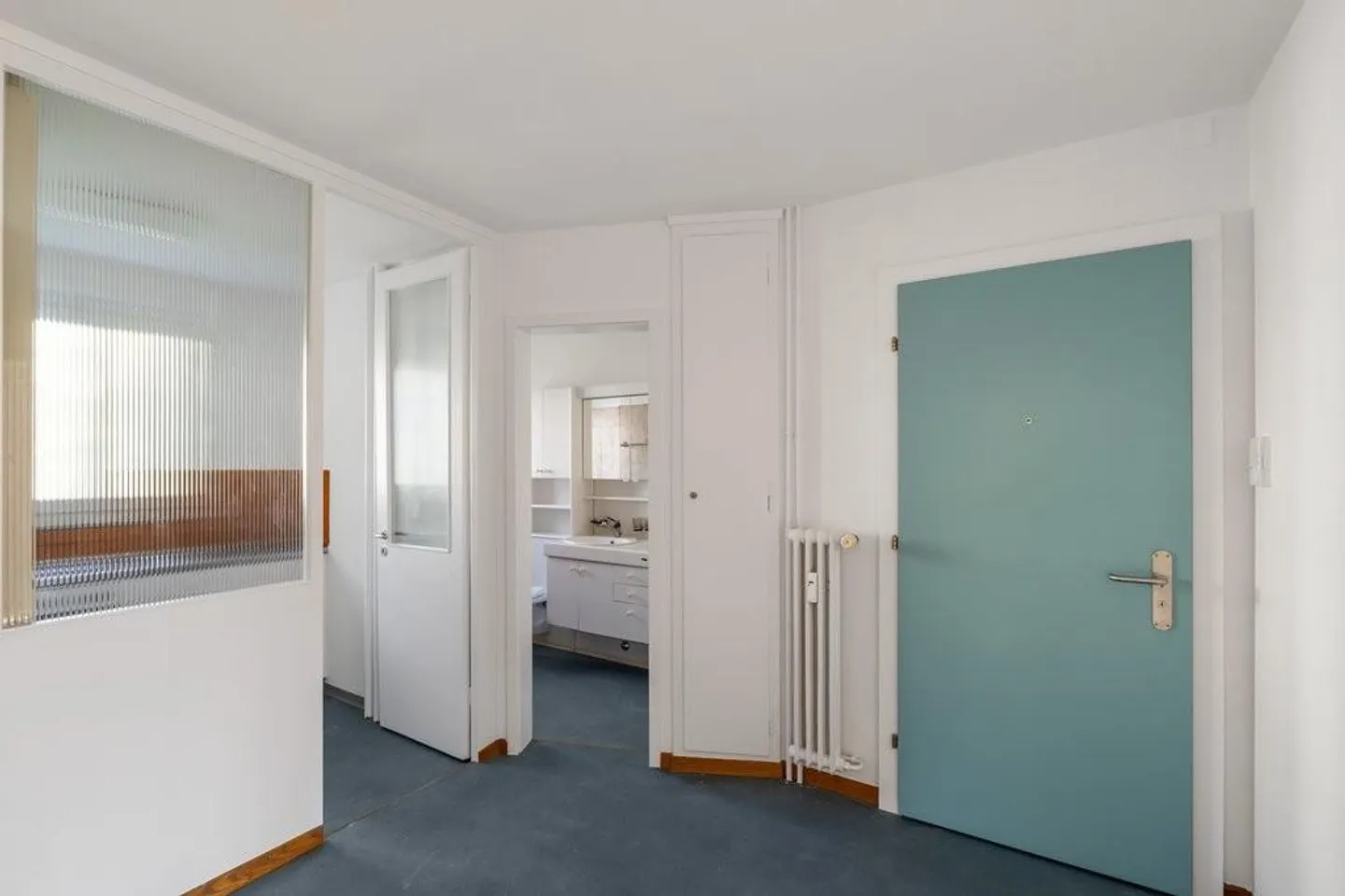 Helle Wohnung mit Terrasse - Foto 8 von 9