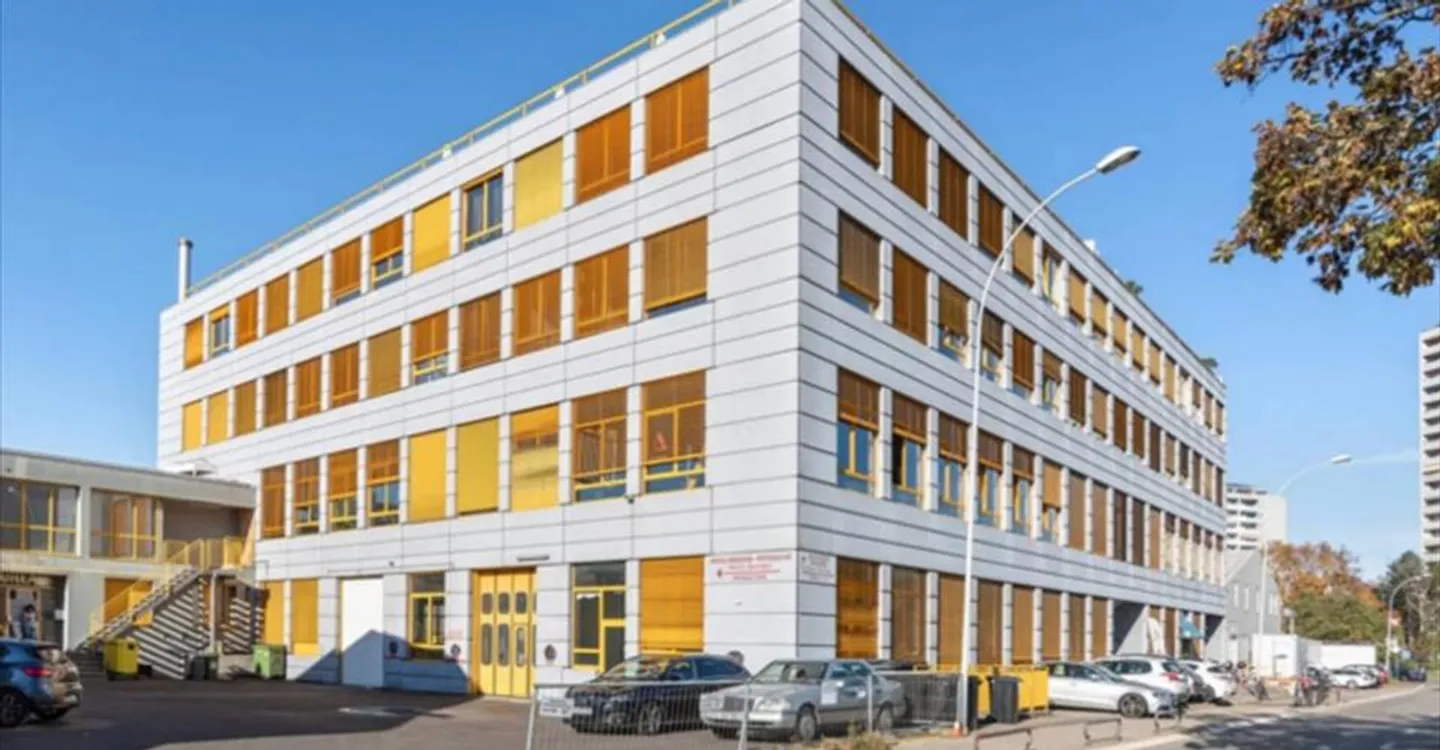 Spazio ufficio in affitto - Foto 5 di 13