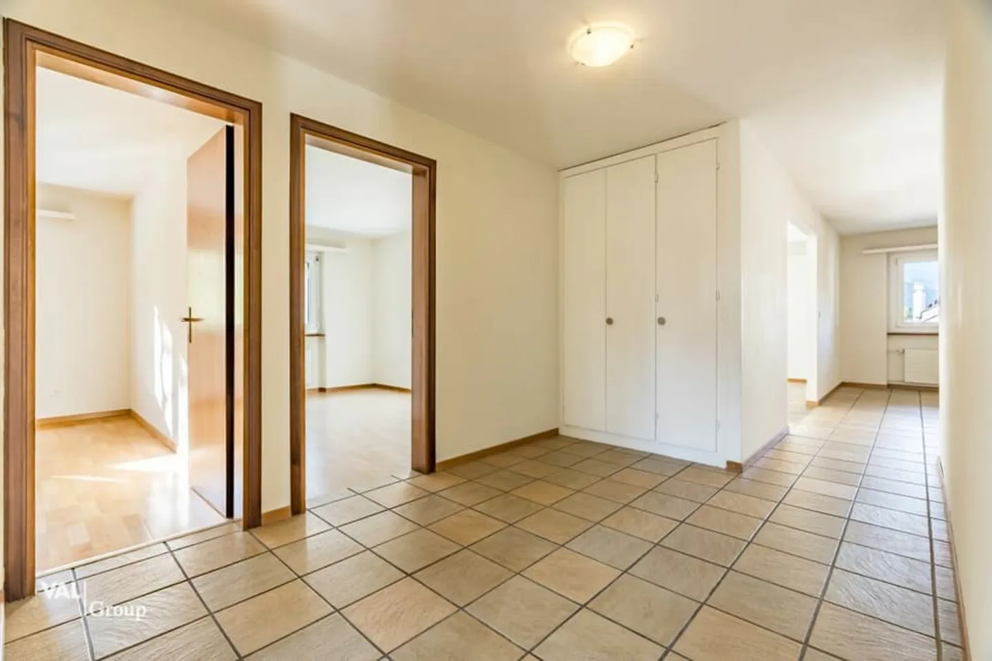 Sunny Living with a Wide View and Plenty of Space to Live - Photo 7 of 13