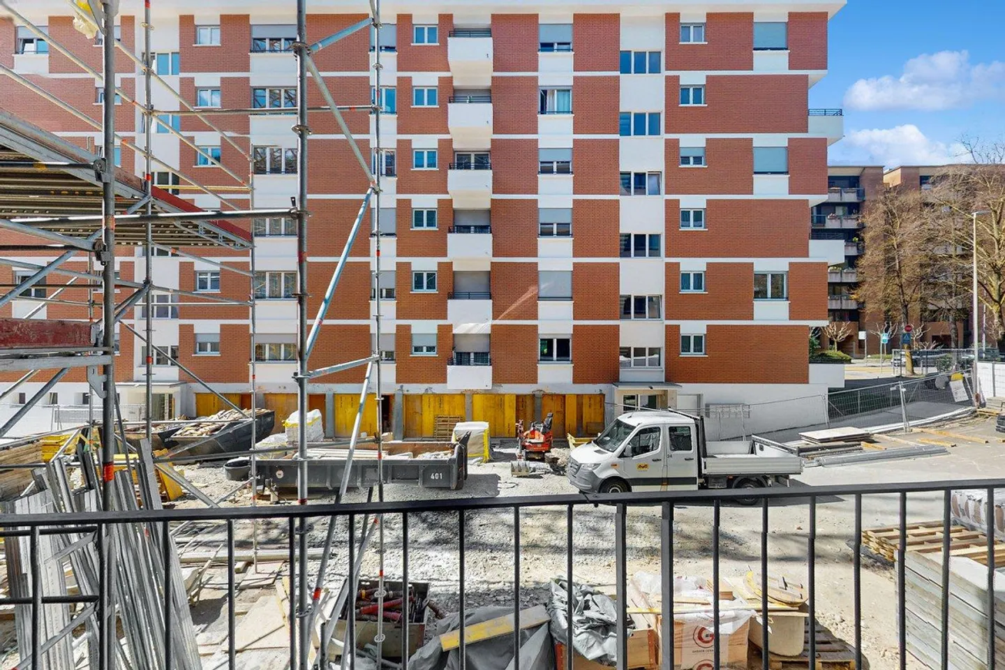 Da Dicembre 2026: 2.5 locale a Cassarate: design, funzionalità e tranquillità - Foto 11 von 12