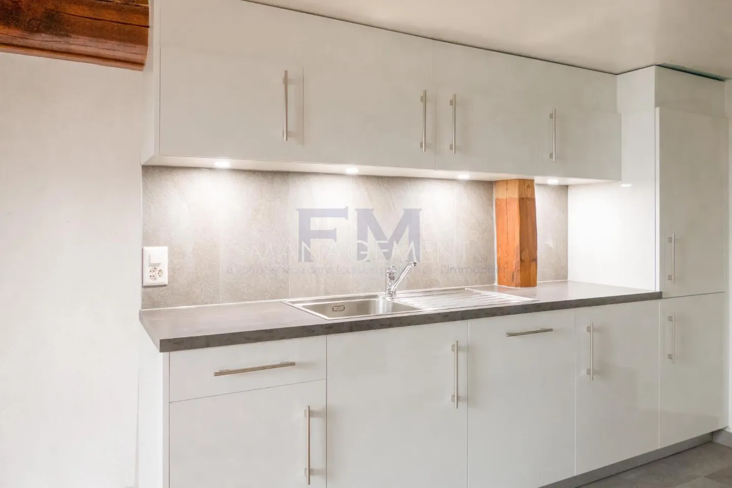 Stadtzentrum - Wohnung - Boulevard Helvétique - 3.5 Zimmer im 5. Stock - Foto 2 von 13