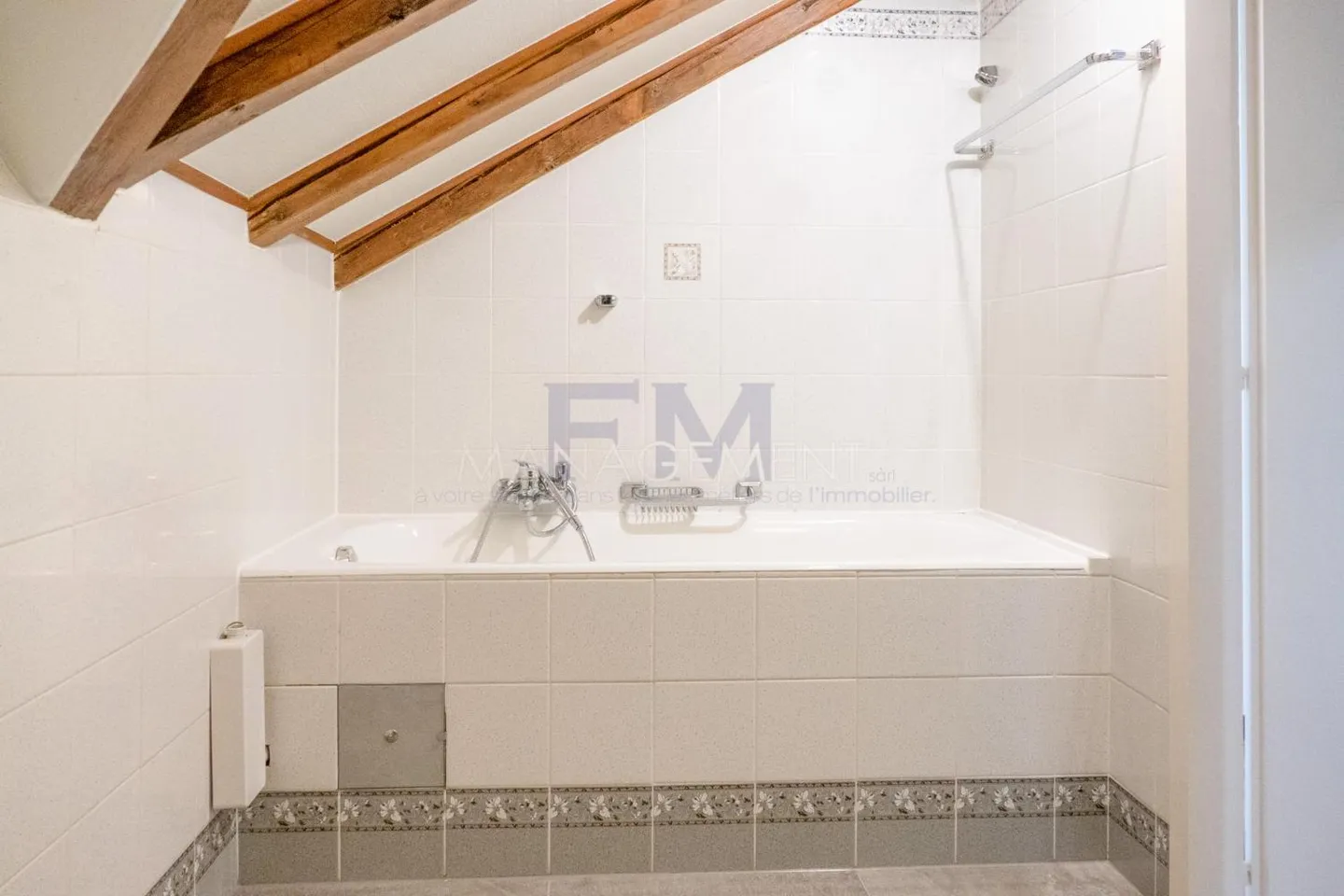 Stadtzentrum - Wohnung - Boulevard Helvétique - 3.5 Zimmer im 5. Stock - Foto 9 von 13