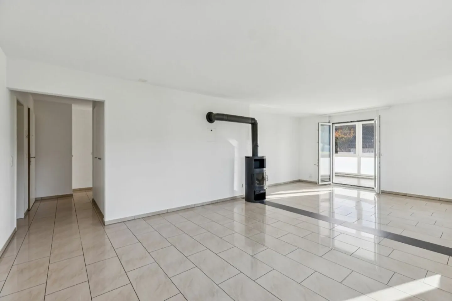 CENTRALE - SENZA TEMPO - CASA - Foto 3 di 13