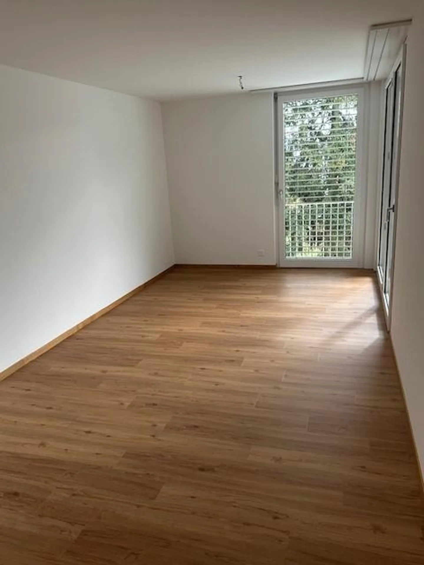 Senior Apartment - 2 1/2 Room Apartment 2nd Floor - Photo 1 of 7