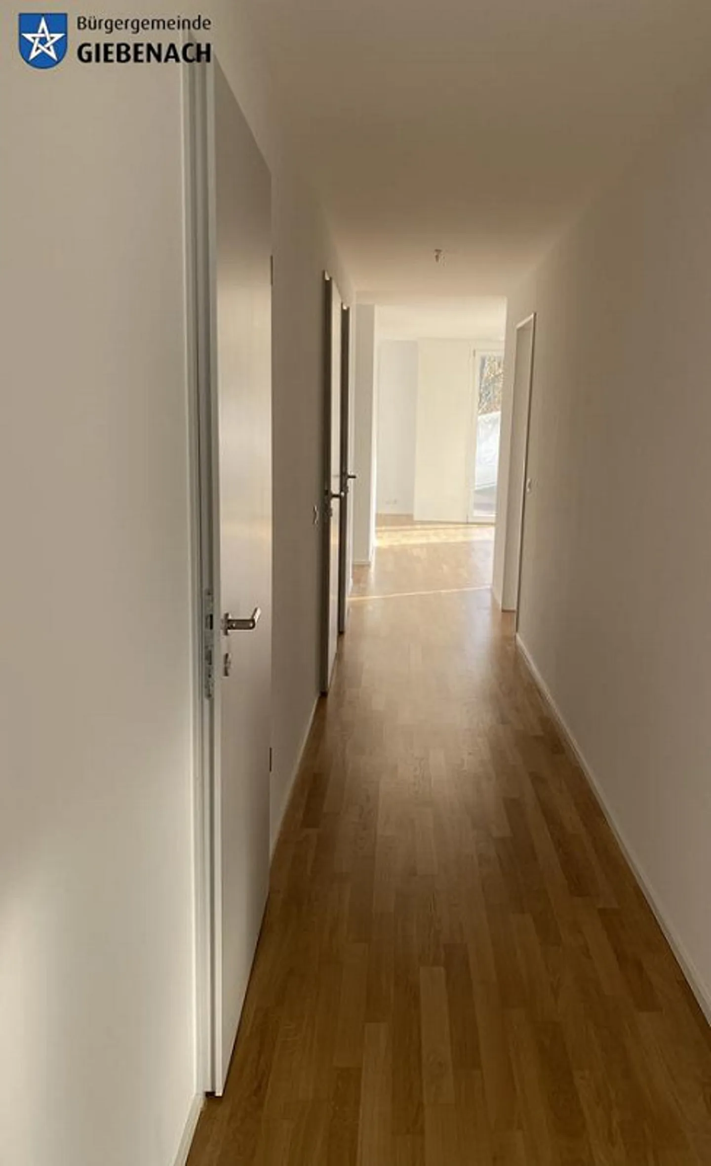 Geräumige 4.5 Zimmerwohnung - Foto 4 von 15