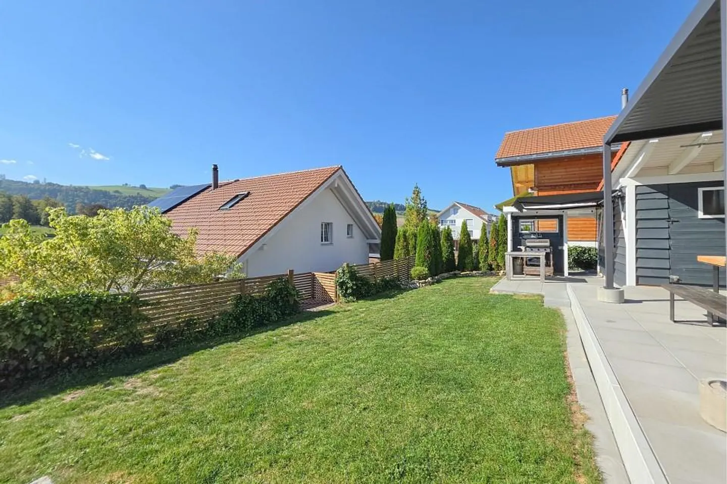 Una casa piena di luce, spazio e qualità della vita - Foto 5 di 13
