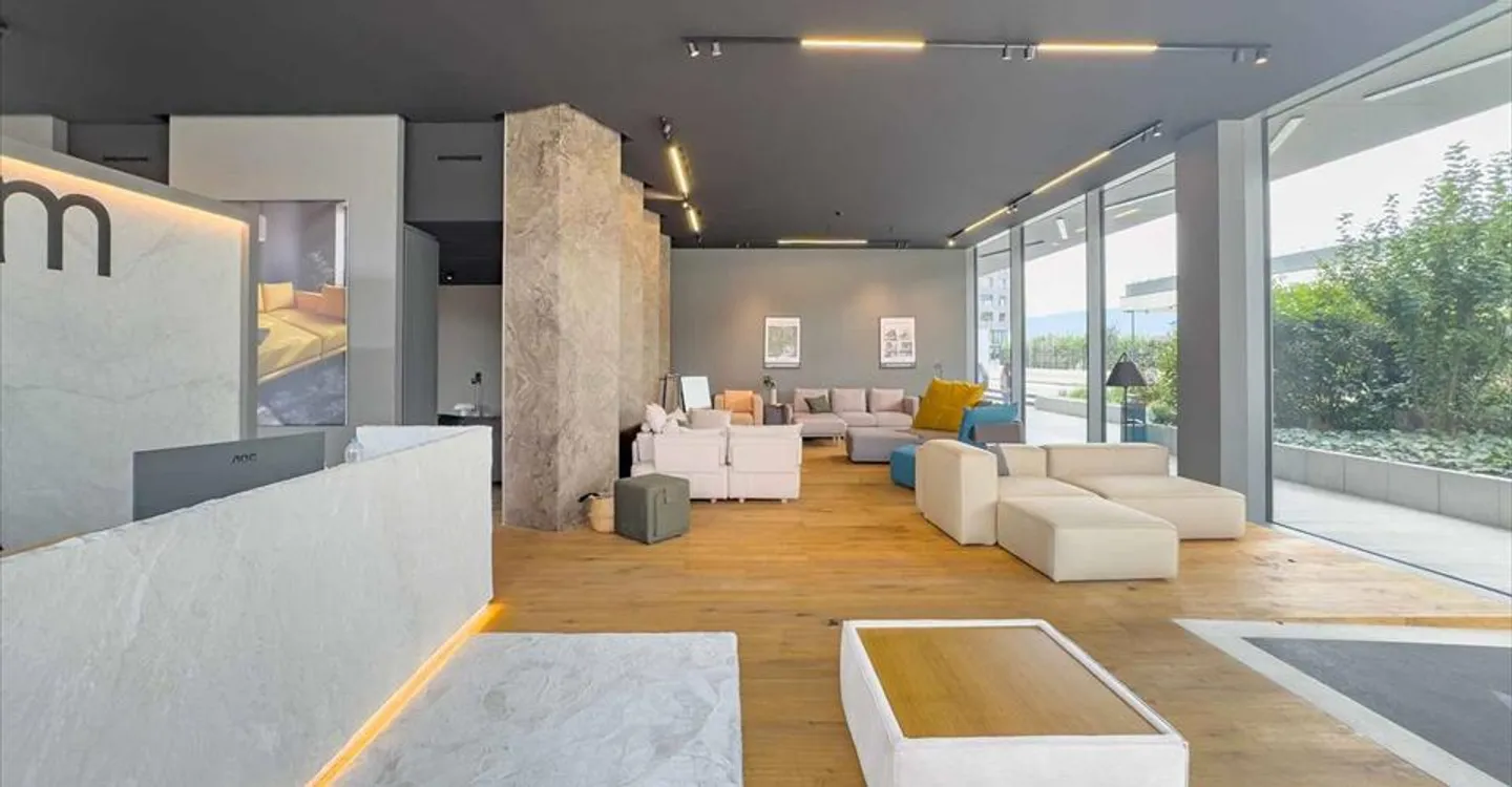 Shop for rent - Photo 2 of 8