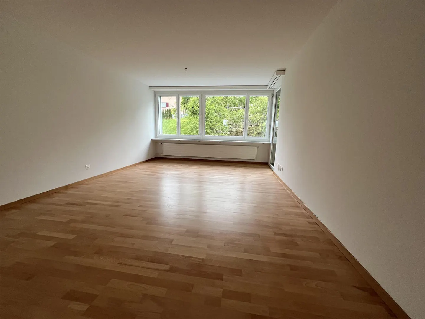 3.5 Room Apartment on the 2nd Floor Right - Photo 4 of 5