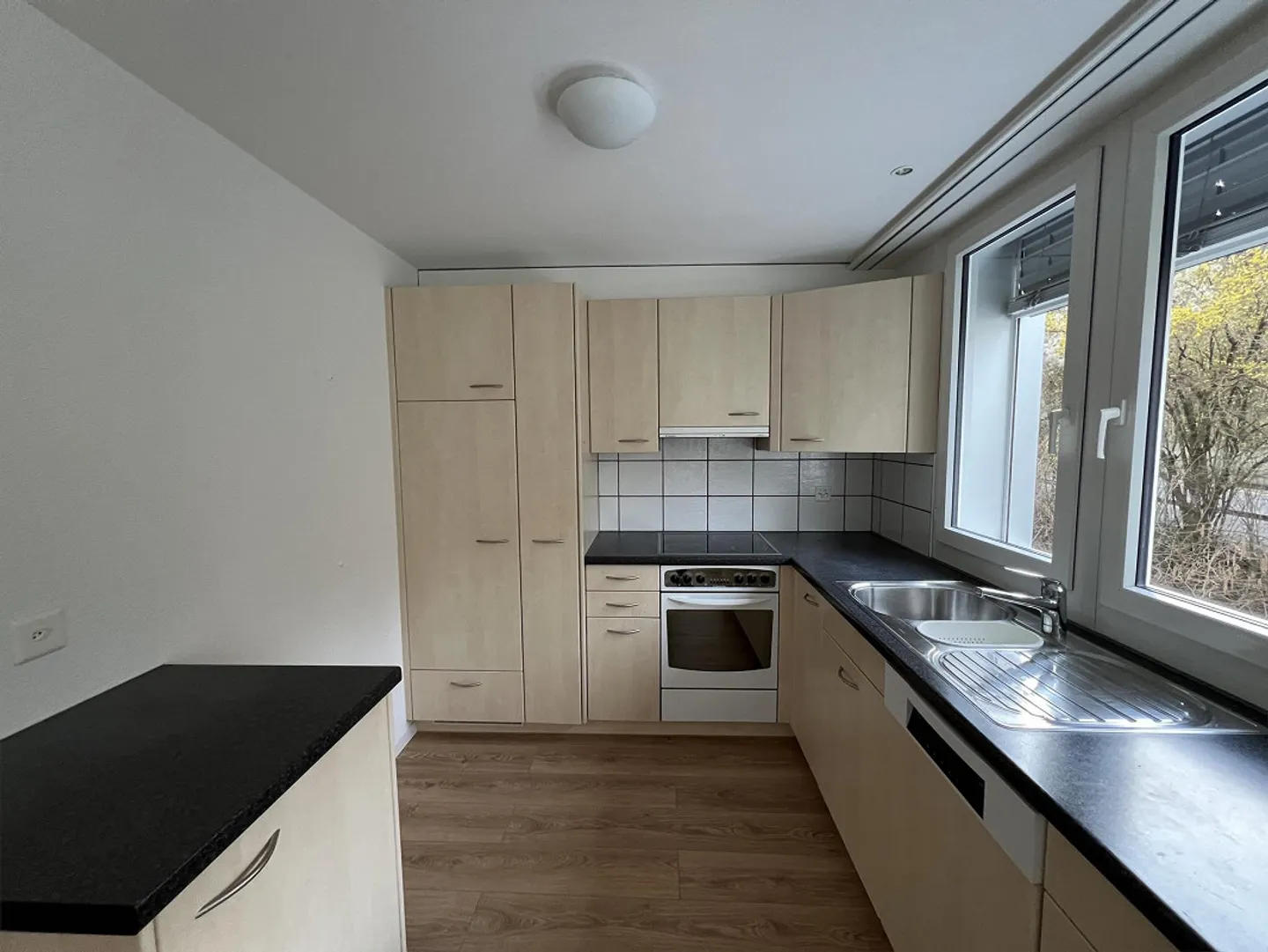3.5 Room Apartment on the 2nd Floor Right - Photo 5 of 5