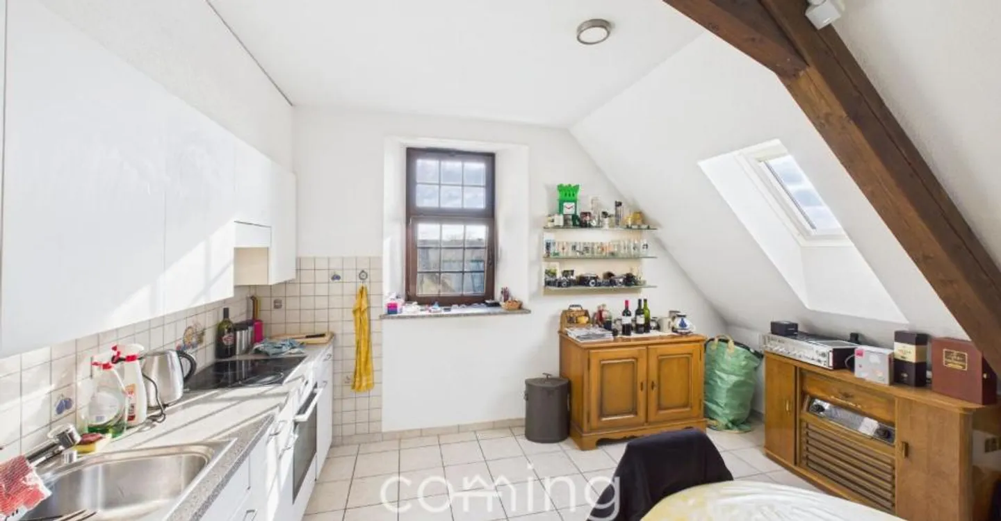 Appartement sous les combles spacieux de 4,5 pièces à Oensingen - avec espace sous les combles extensible et espace bureau supplémentaire - Photo 4 sur 11