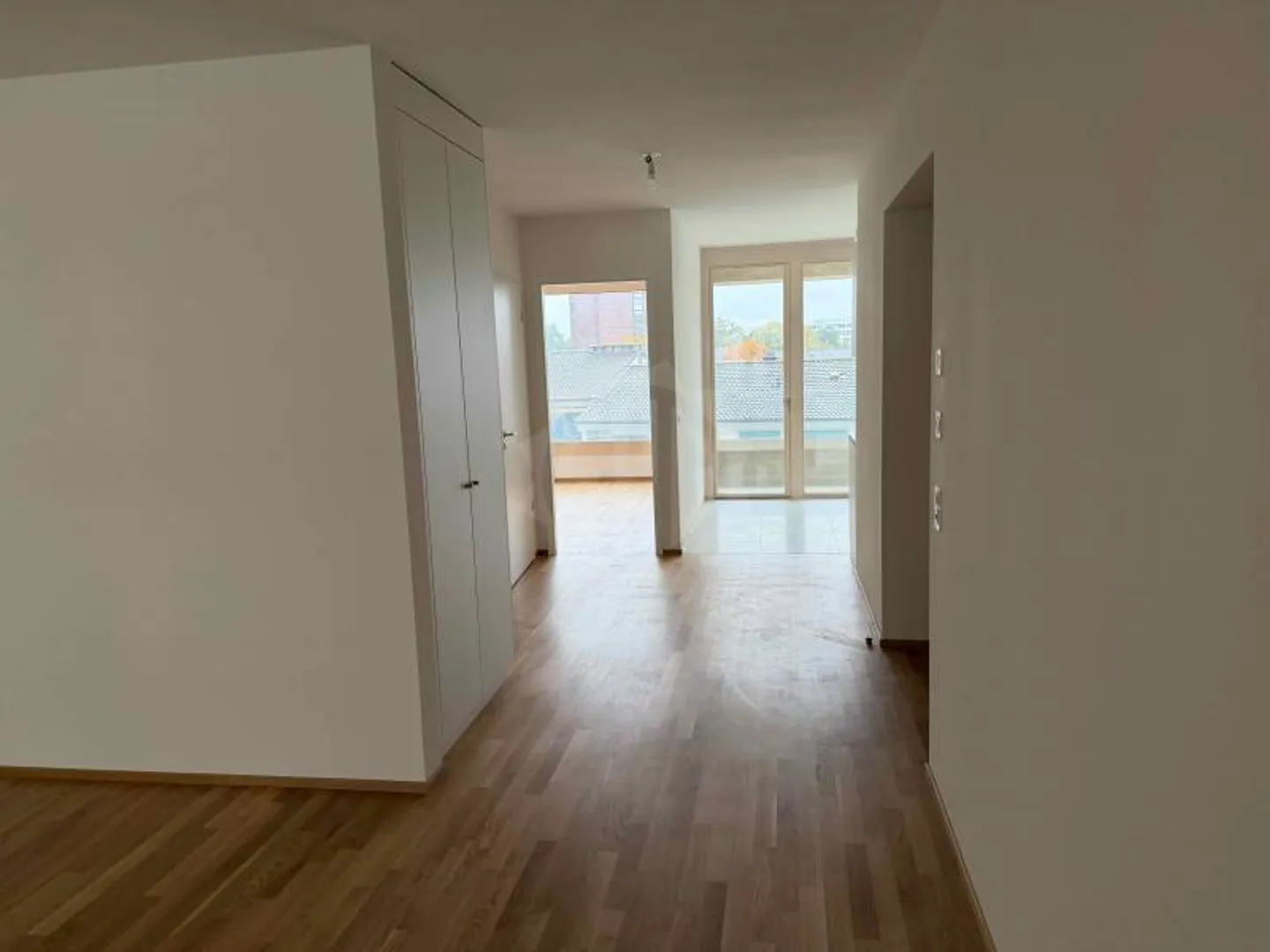 Appartamento 4 locali - Foto 4 di 5