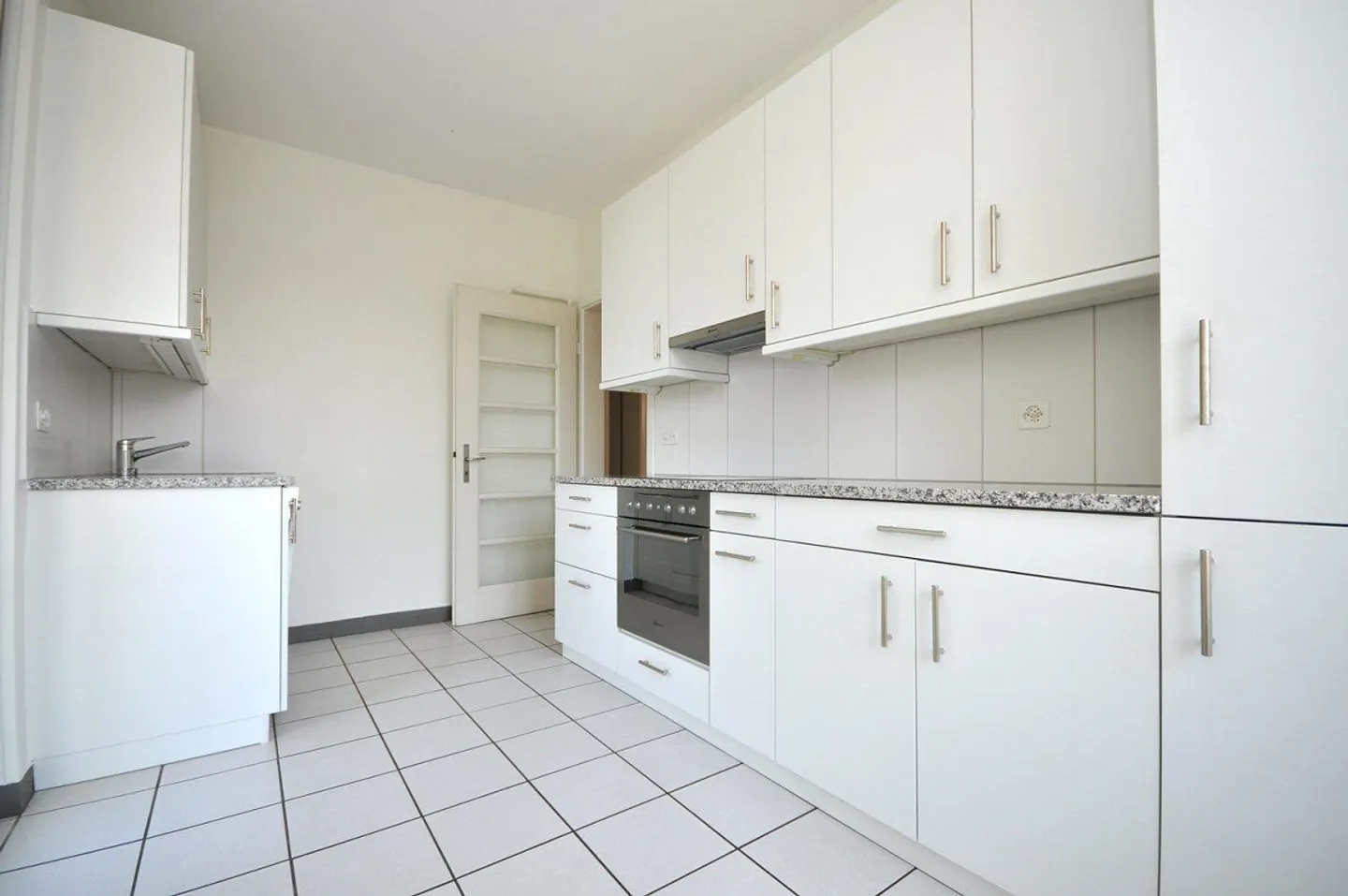 Charmante Altbauwohnung mit Balkon - Foto 5 von 13