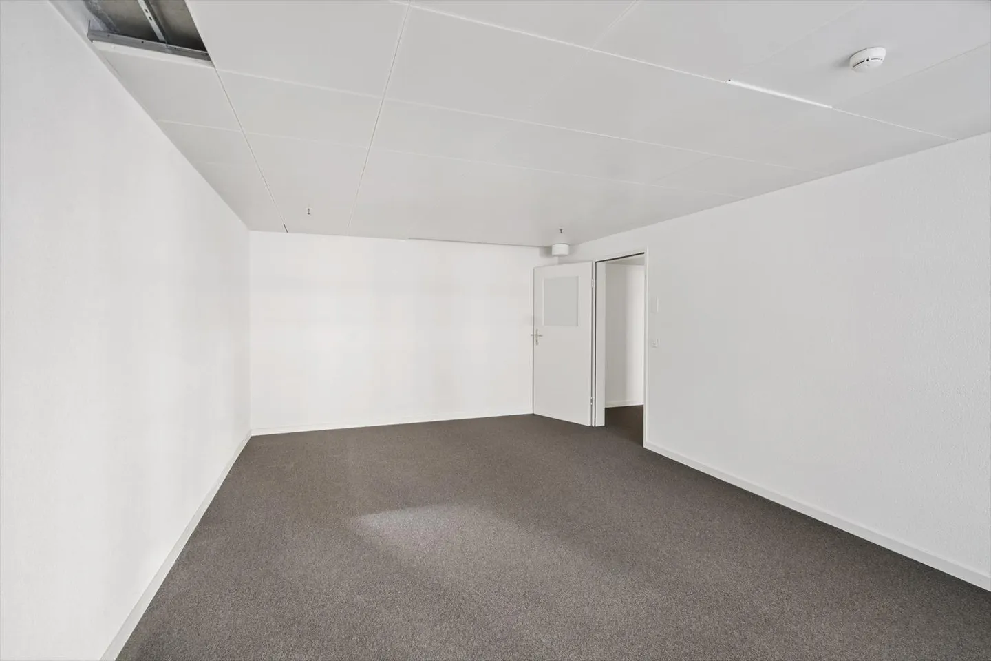 Bureau dans le (centre commercial) de St. Gallen - Photo 6 sur 11