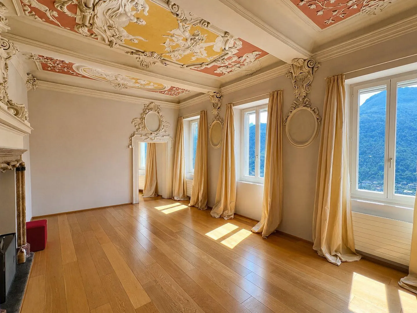 Elegantes Duplex mit Panoramablick auf den See - Foto 2 von 21