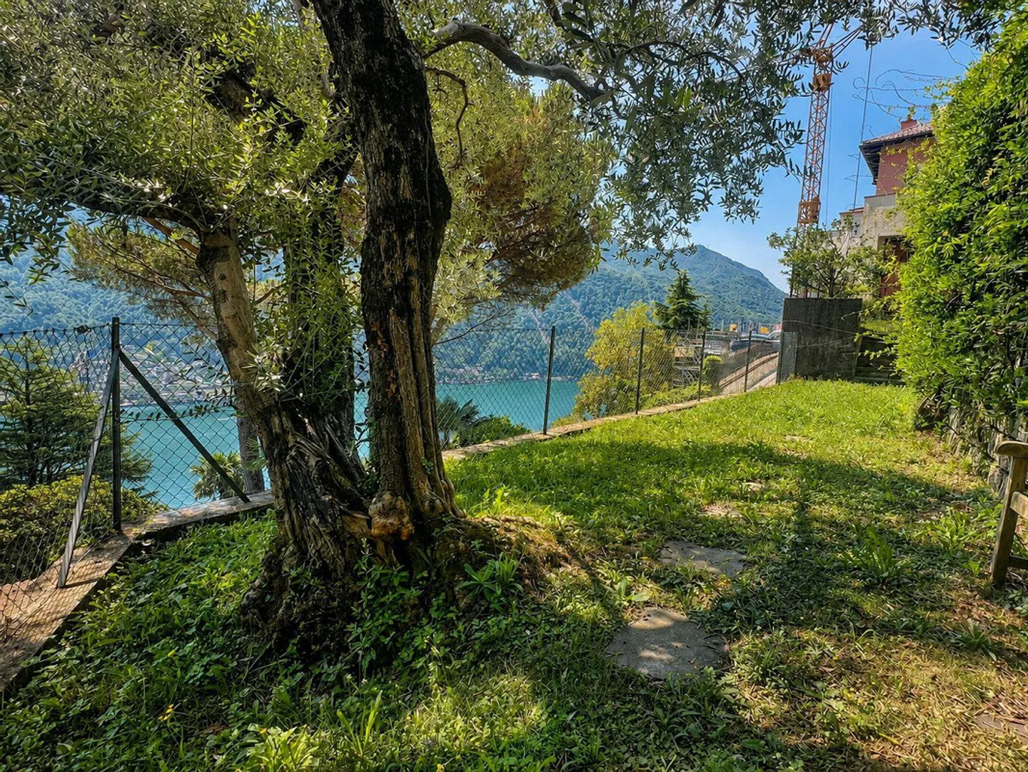 Elegantes Duplex mit Panoramablick auf den See - Foto 20 von 21