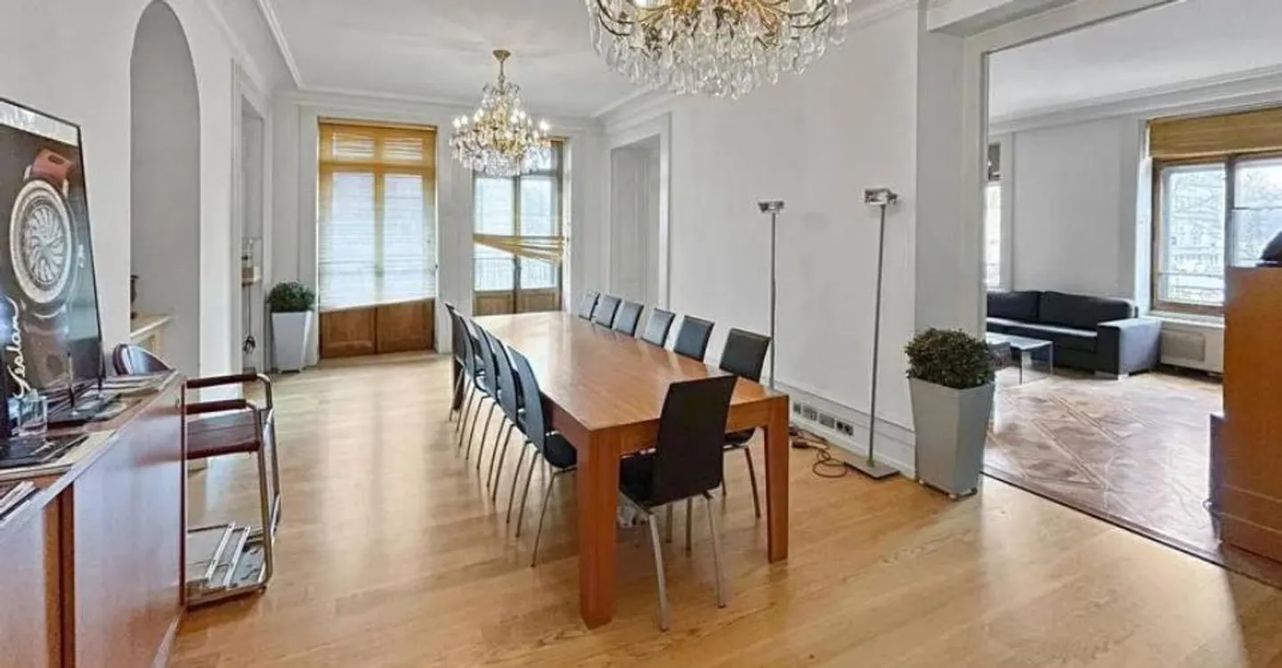 Haus mit 21 Zimmern - Foto 4 von 13