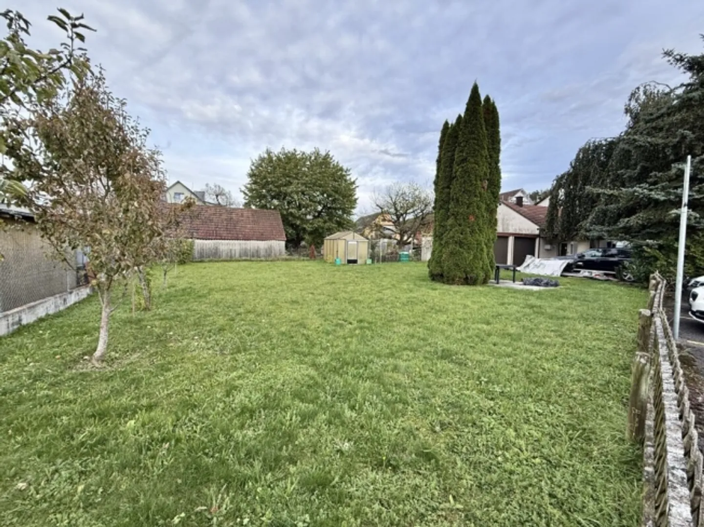 Plot with Modern Construction Project in a Quiet Location - Photo 1 of 4