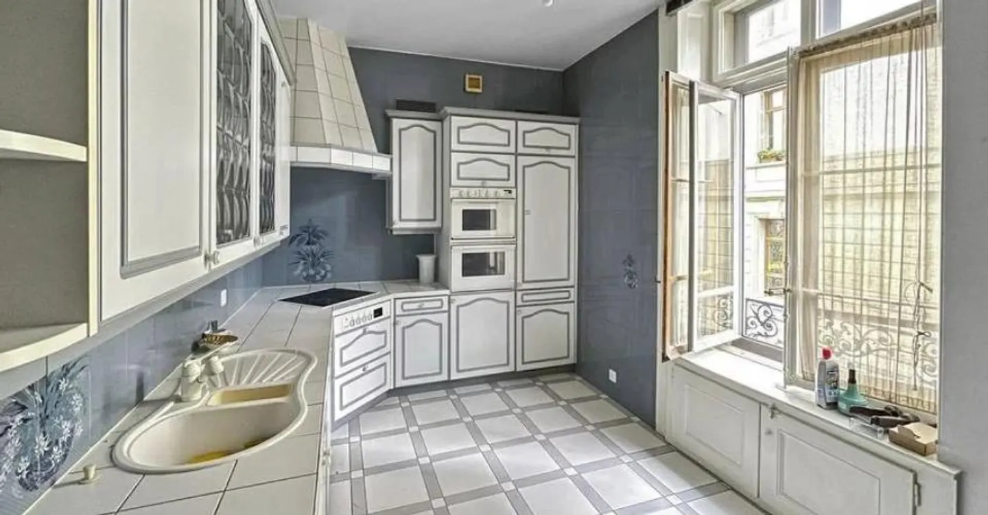 Haus mit 21 Zimmern - Foto 9 von 13