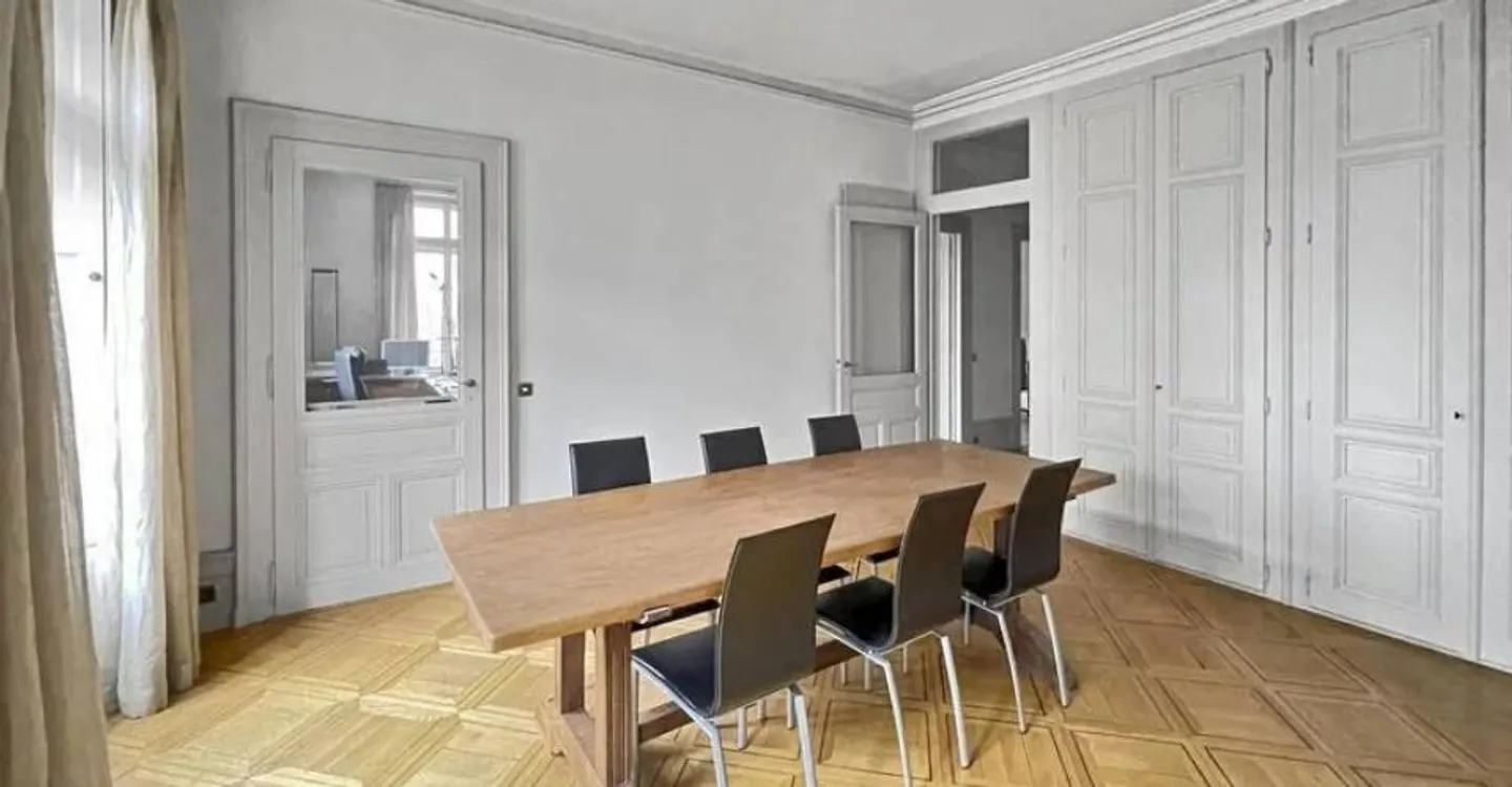 Haus mit 21 Zimmern - Foto 13 von 13