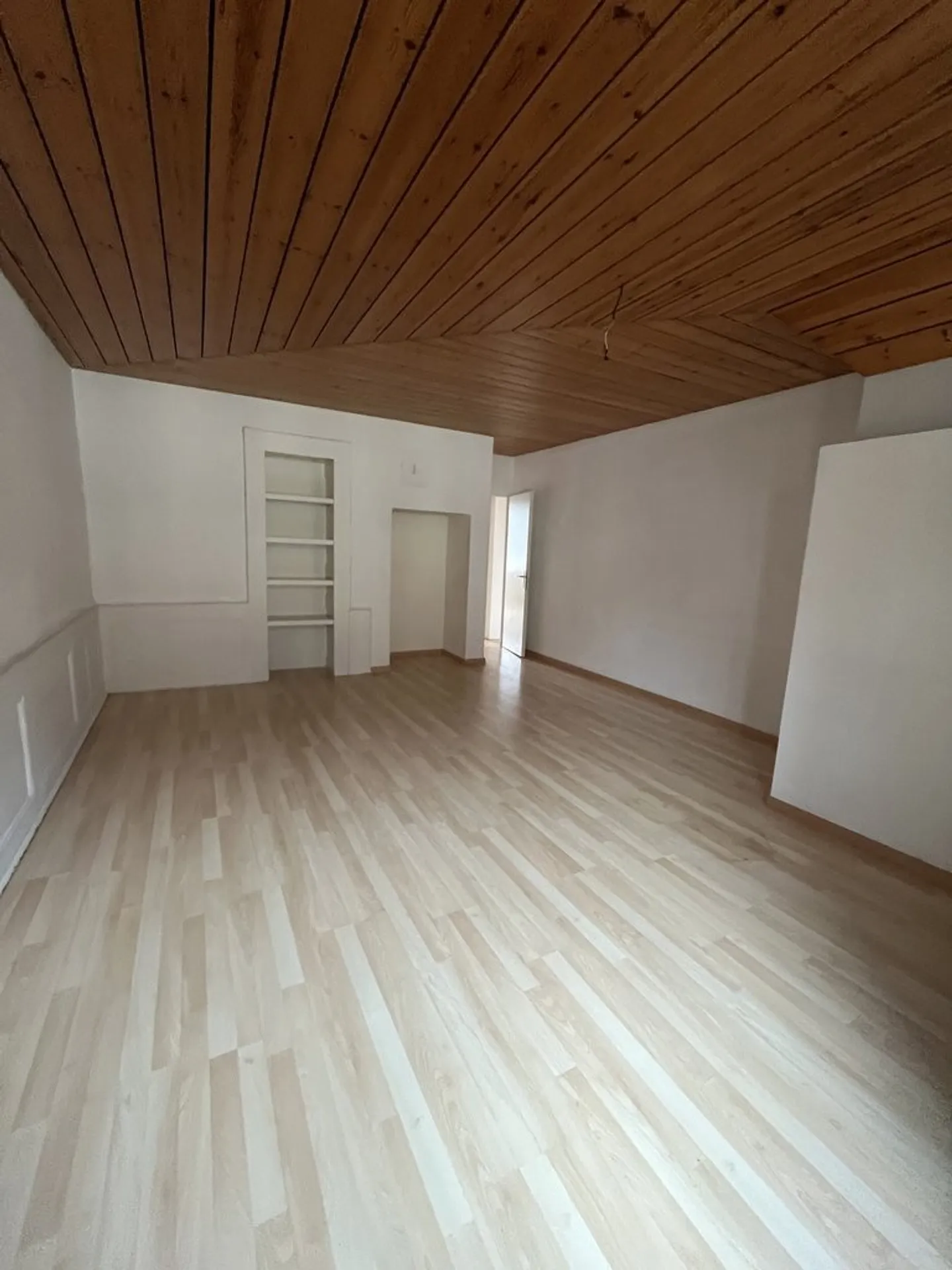 GRANDI 5,5 STANZE CON CHARME E PARQUET - Foto 5 di 8