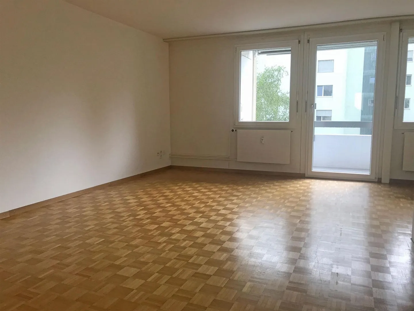 Appartement dans un endroit calme - Photo 3 sur 13