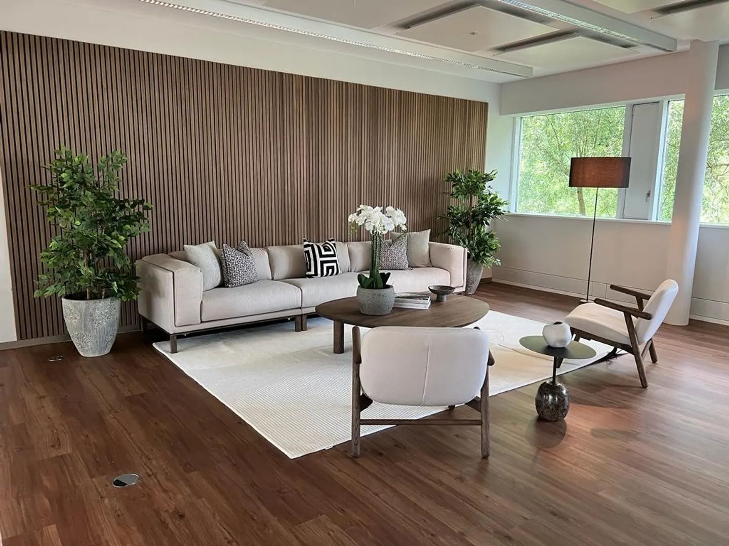 La tua nuova sede: Centrale, moderna e pronta per essere abitata - Foto 2 di 13