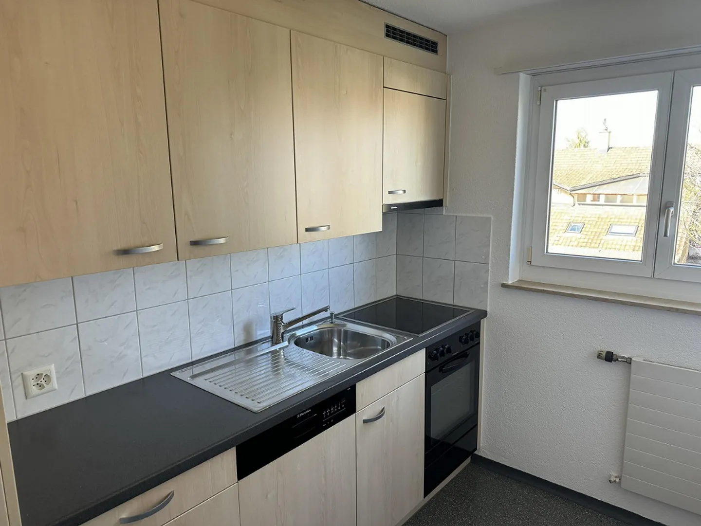 Appartamento di 3 stanze in affitto - Foto 2 di 9