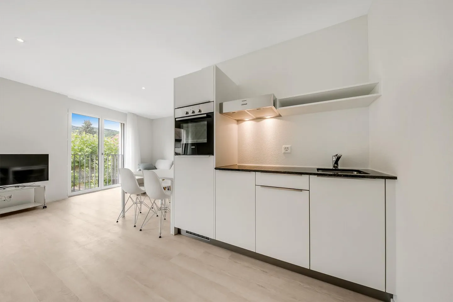 Moderne und möblierte Wohnung - Foto 3 von 5