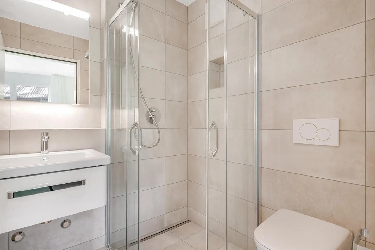 Moderne und möblierte Wohnung - Foto 5 von 5