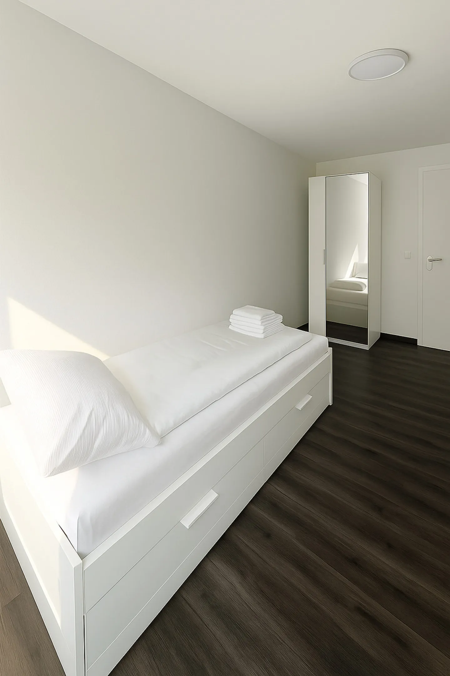 Appartement moderne avec potentiel locatif - Photo 11 sur 13