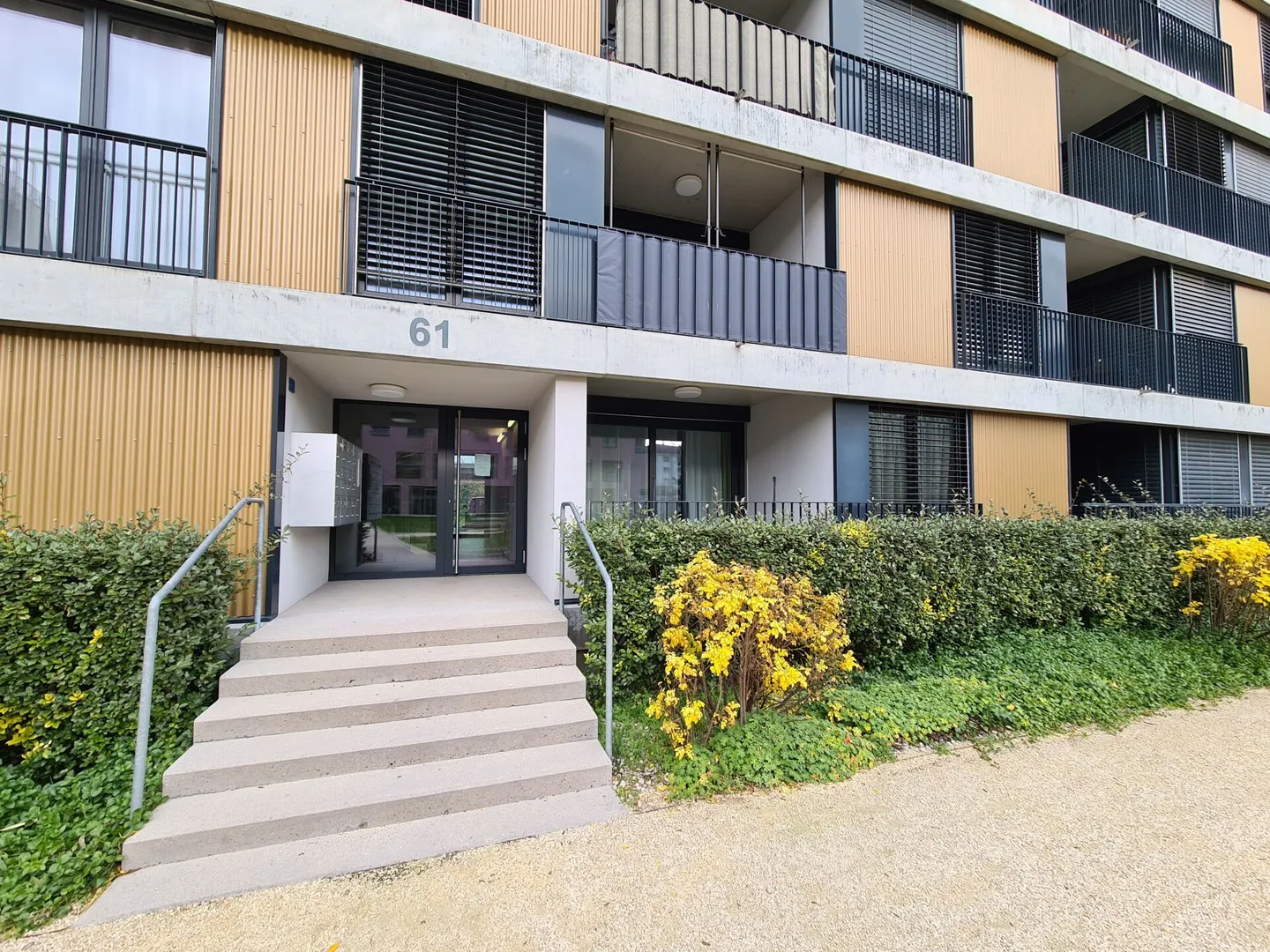 Appartamento 2.5 stanze - Foto 1 di 7