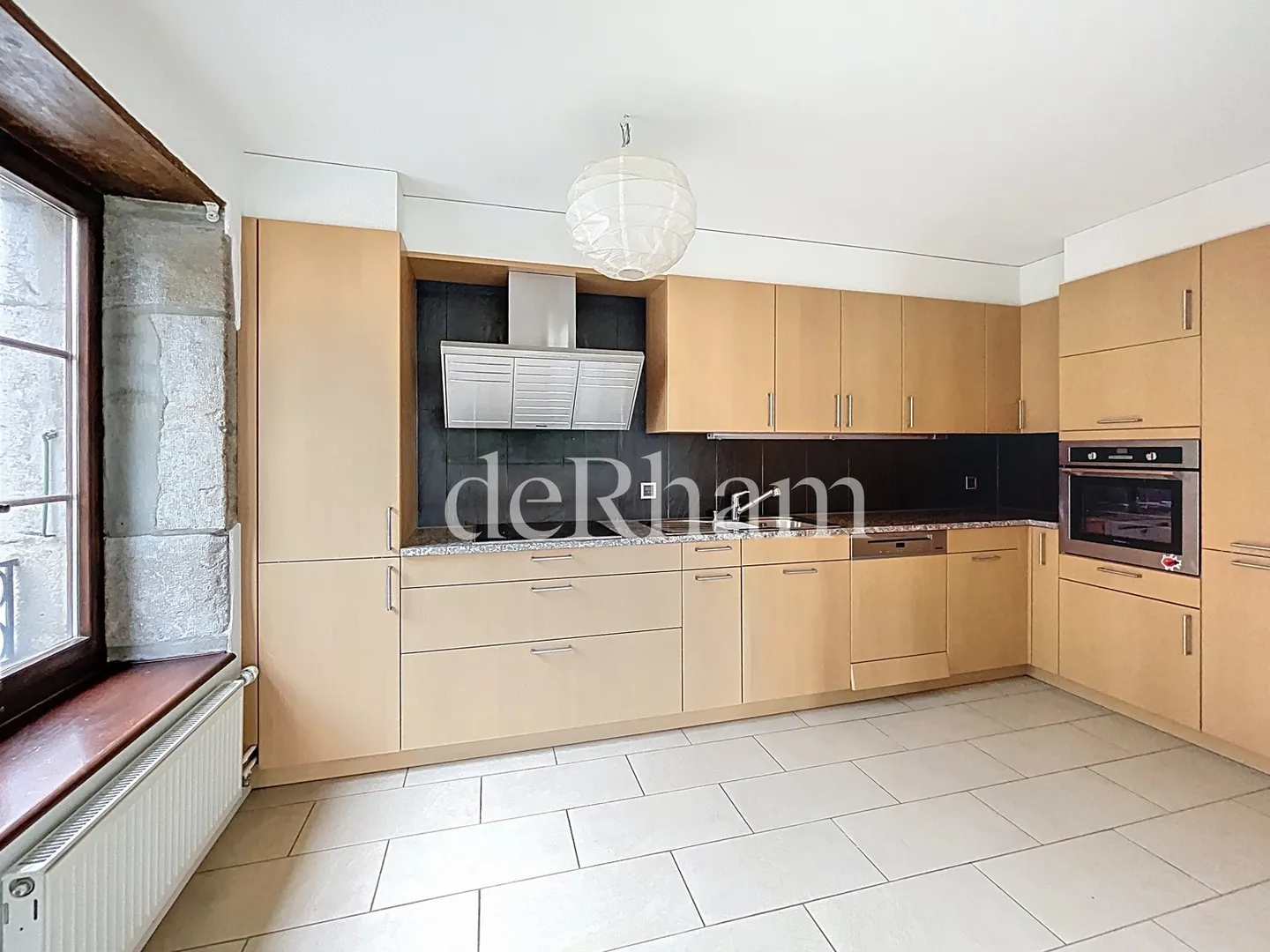 Wunderschöne 4.5 im Erdgeschoss mit privater Terrasse - Foto 9 von 13