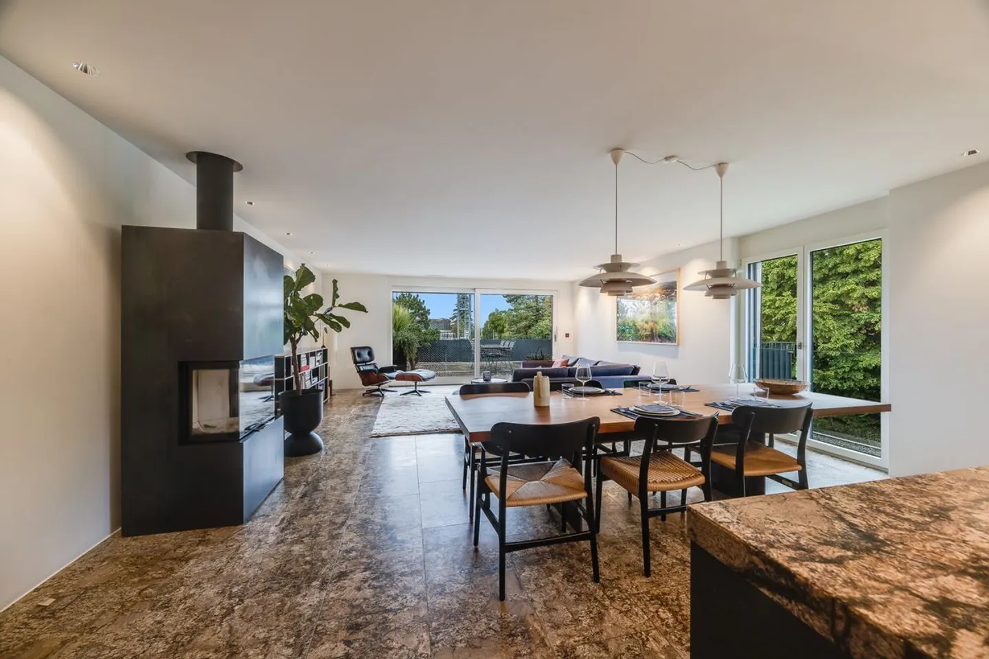 Appartement penthouse exclusif avec deux terrasses - Photo 8 sur 12