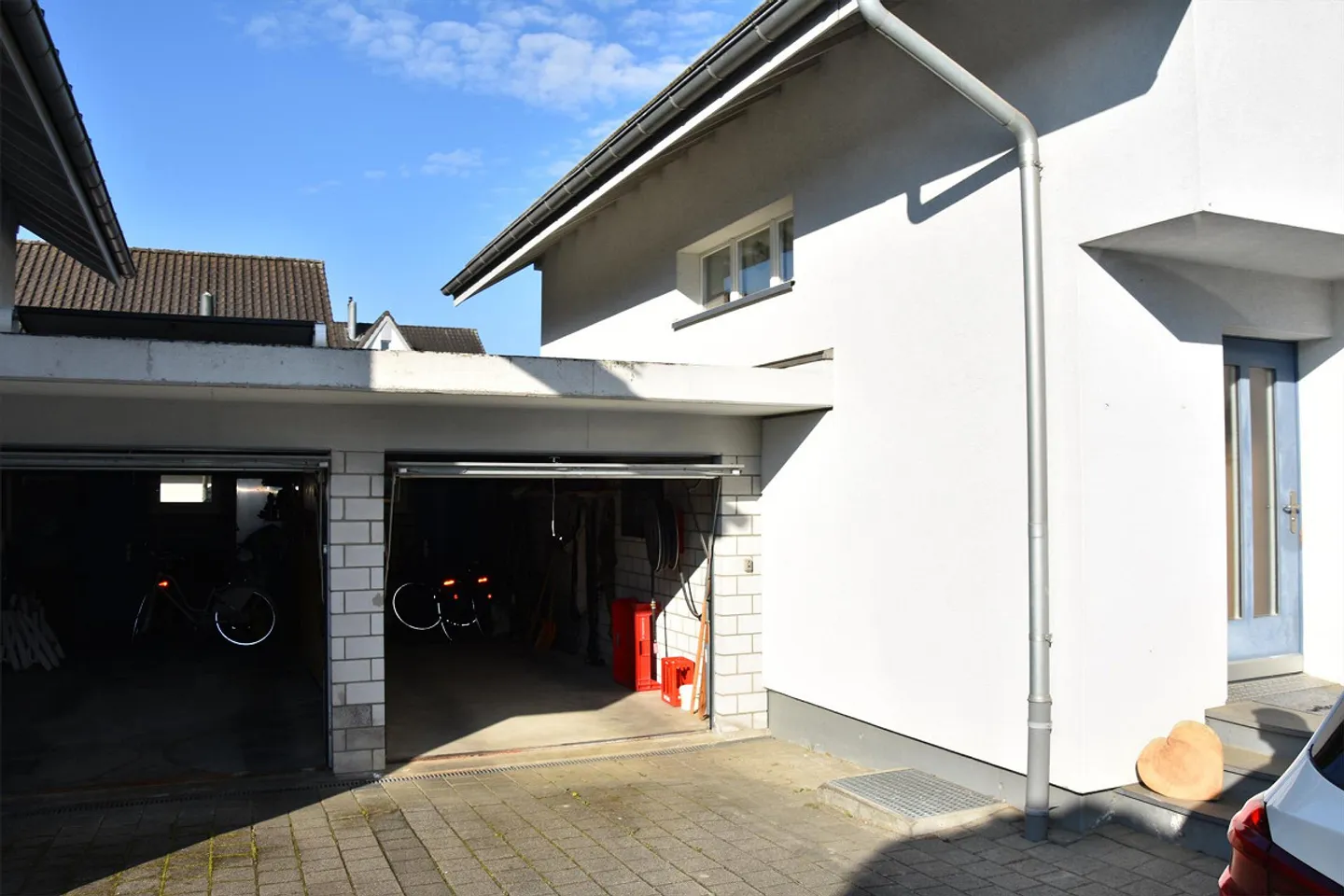 Casa unifamiliare ben tenuta in una posizione tranquilla a Ettiswil - Foto 3 di 8