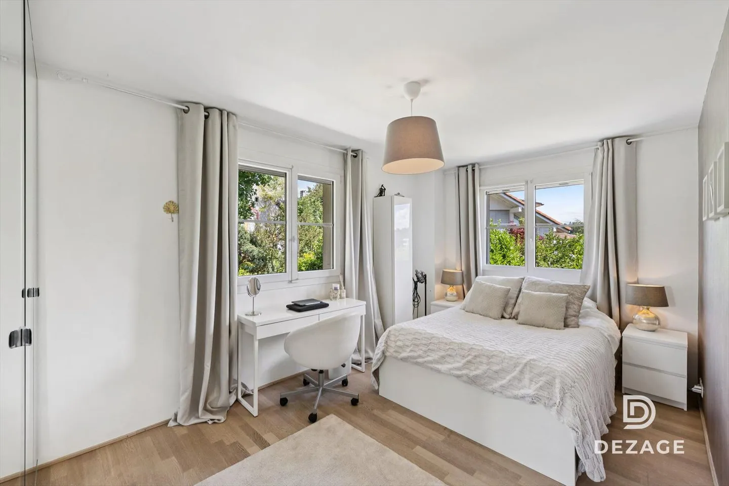 Geräumige Familienvilla in ruhiger Lage mit Blick auf die Alpen, Pool und Wellnessbereich - Foto 10 von 13