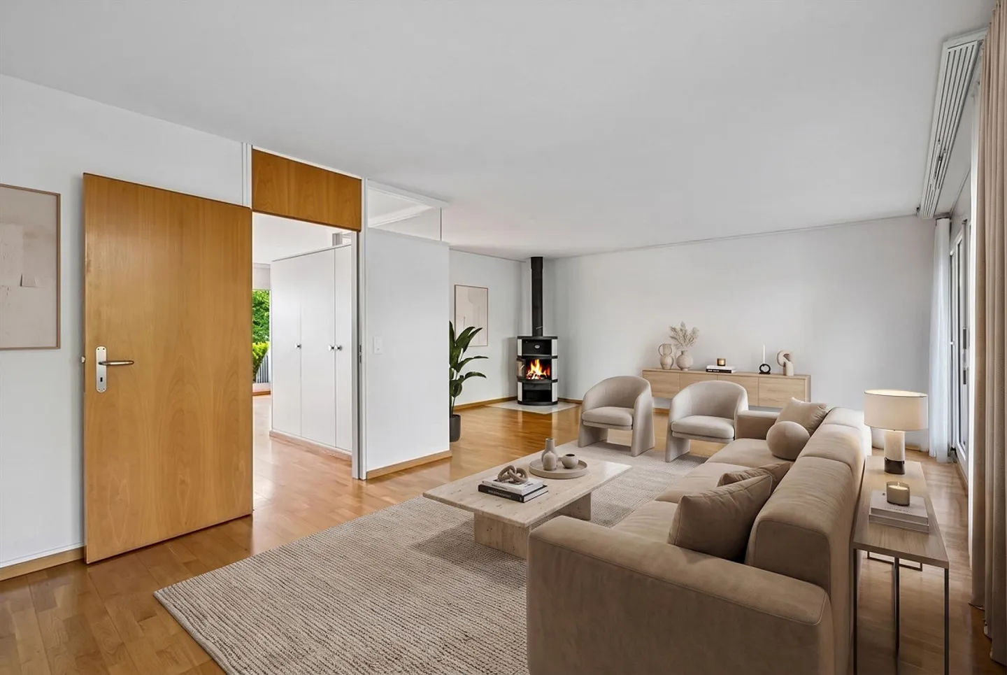 Vivere al Zugerberg – Una casa tra città e natura - Foto 3 di 20