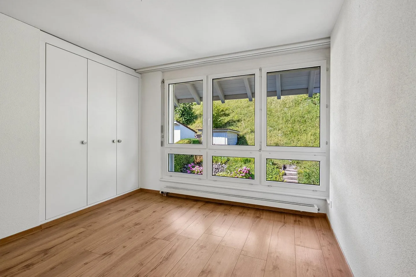Vivere al Zugerberg – Una casa tra città e natura - Foto 11 di 20